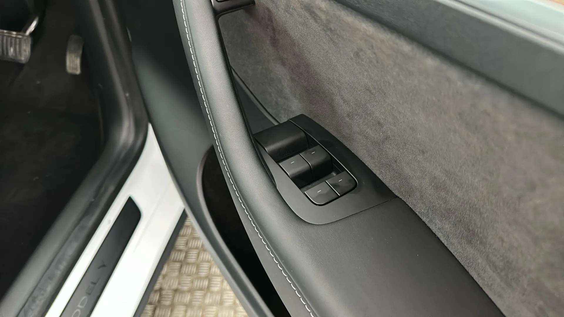 2022 TESLA MODEL Y 2022 TESLA MODEL Y