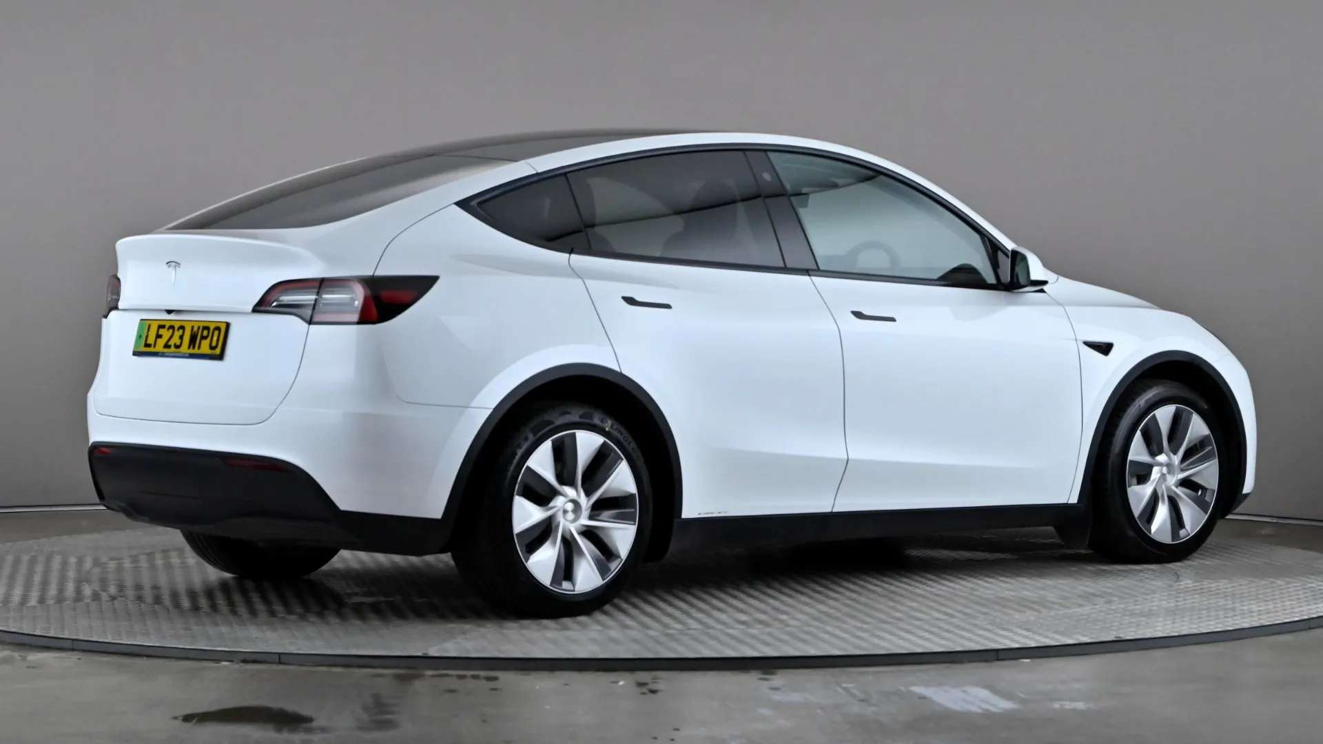 2023 TESLA MODEL Y 2023 TESLA MODEL Y