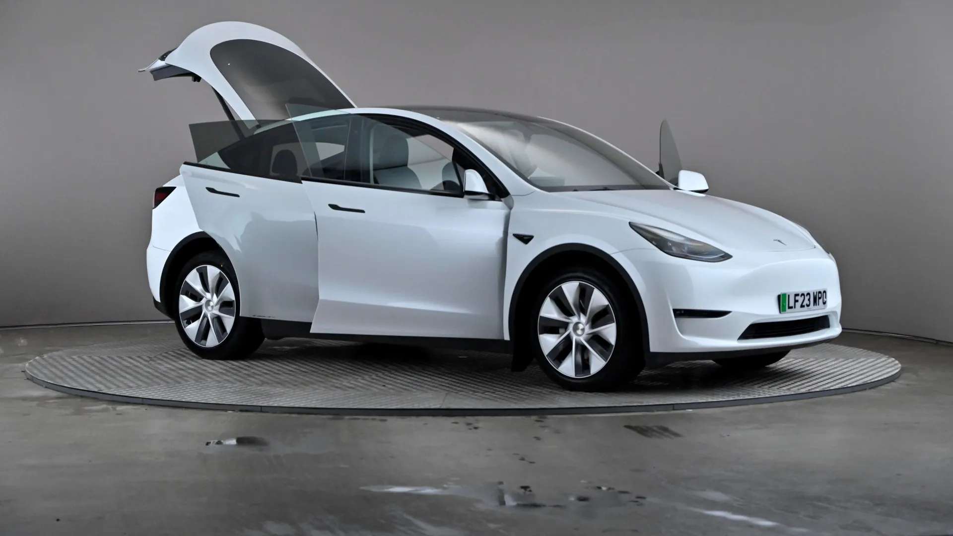 2023 TESLA MODEL Y 2023 TESLA MODEL Y