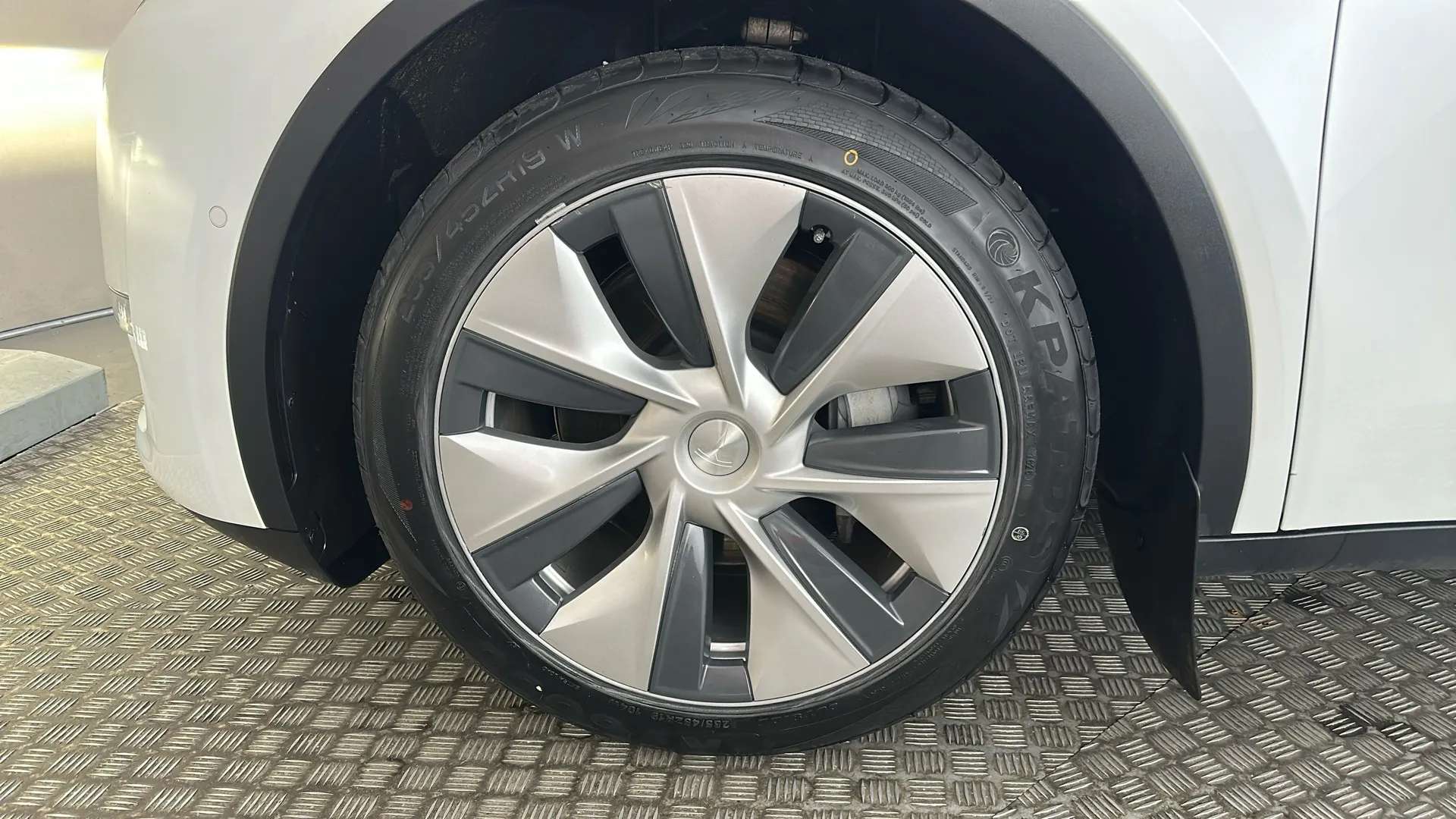 2022 TESLA MODEL Y 2022 TESLA MODEL Y