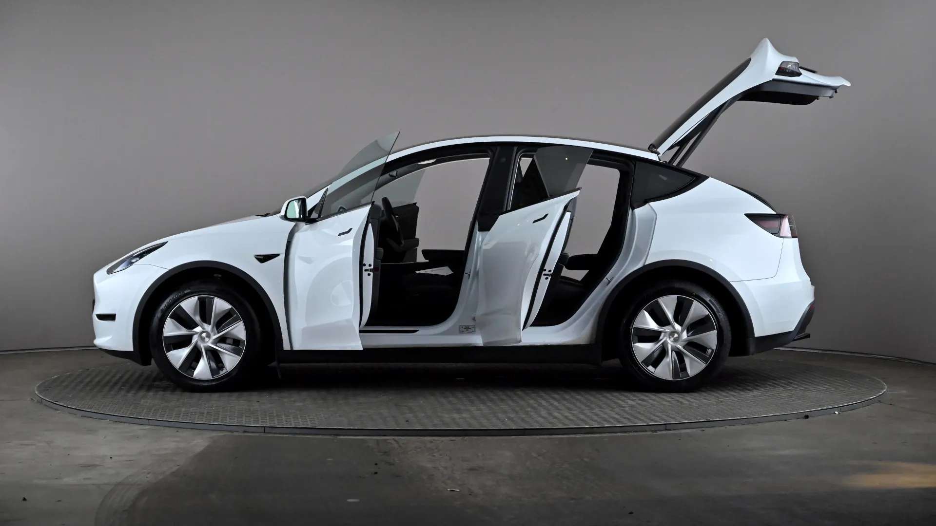 2023 TESLA MODEL Y 2023 TESLA MODEL Y