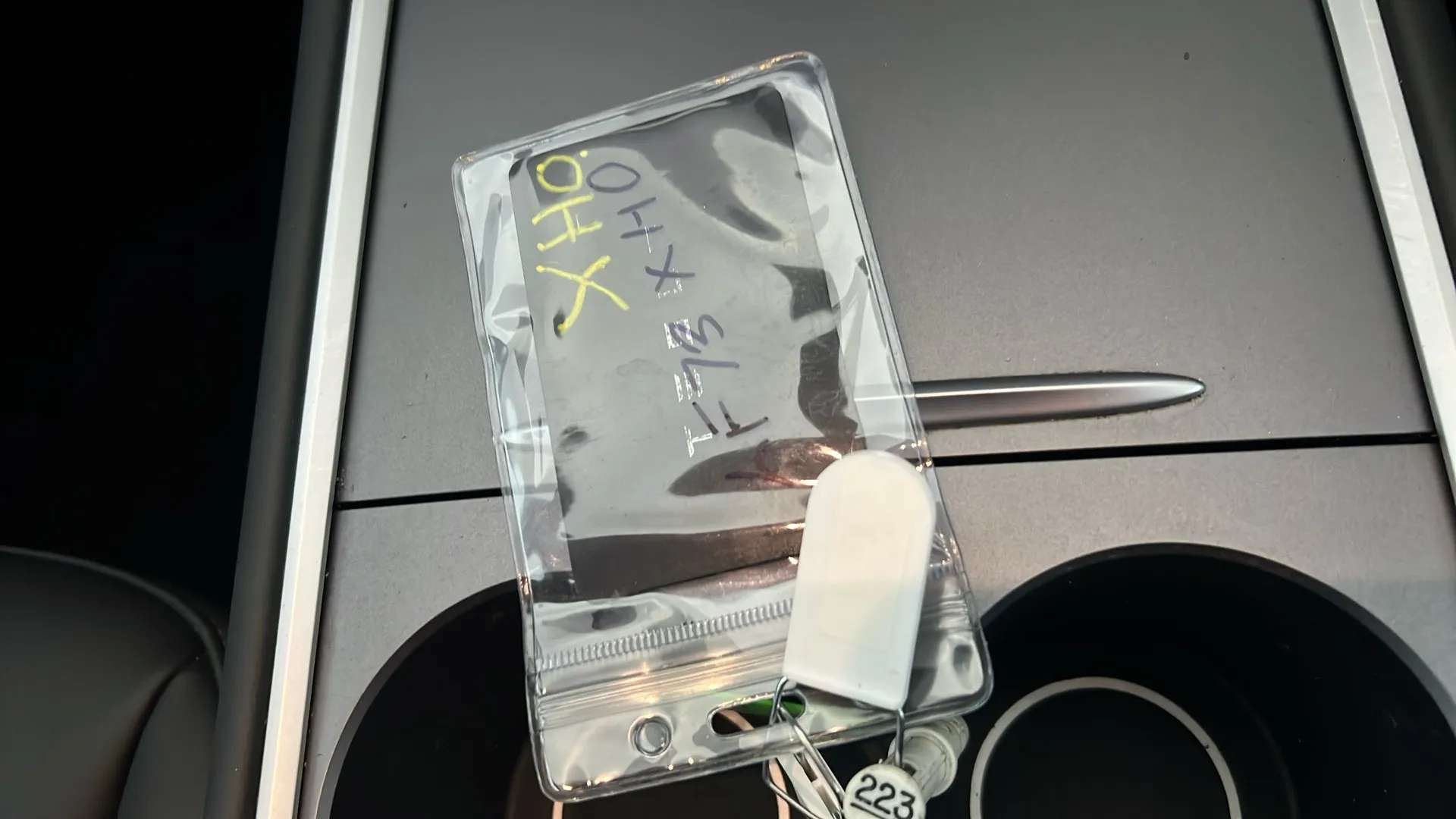 2023 TESLA MODEL Y 2023 TESLA MODEL Y