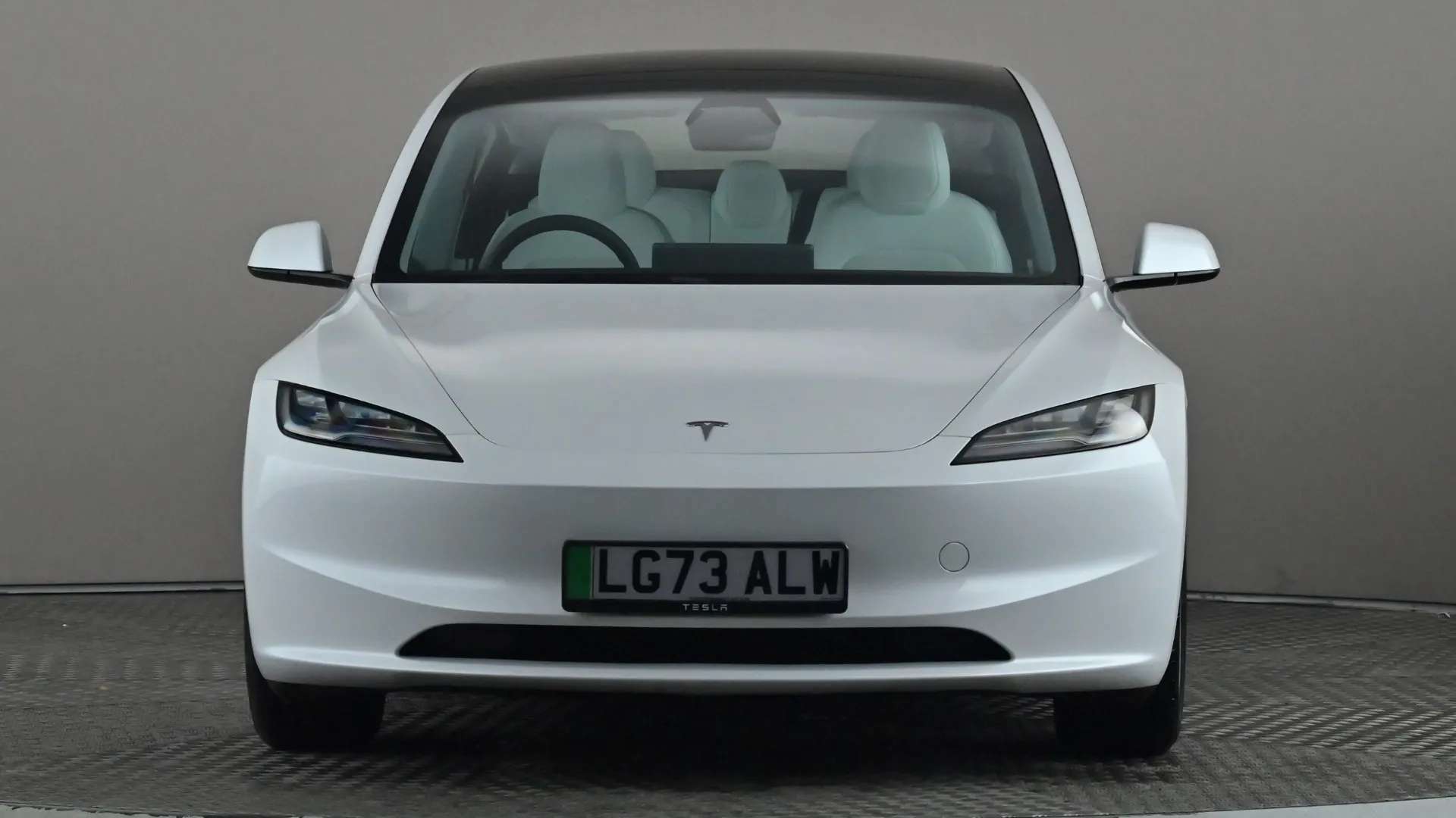 A 2024 TESLA MODEL 3 Long Range AWD Auto A 2024 TESLA MODEL 3 Long Range AWD Auto