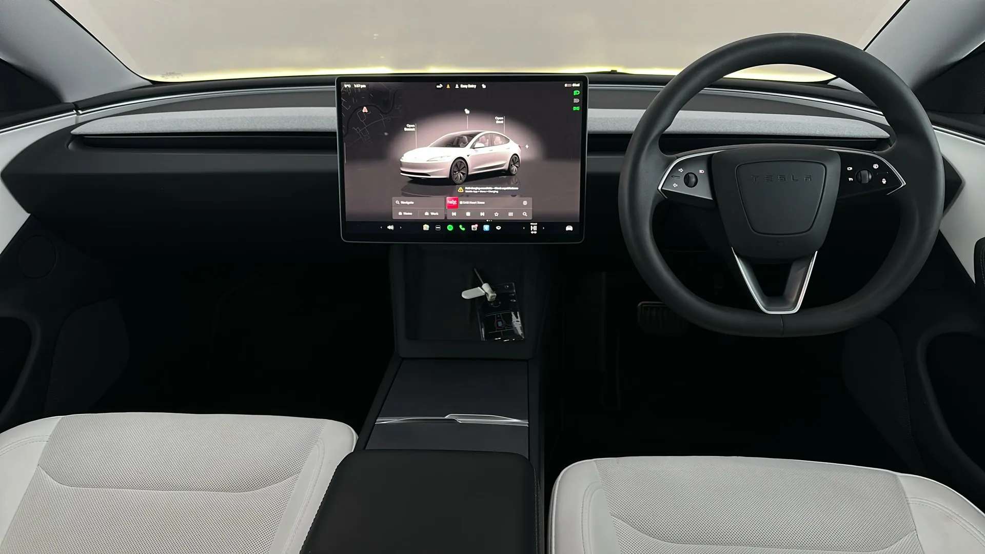 2024 TESLA MODEL 3 2024 TESLA MODEL 3