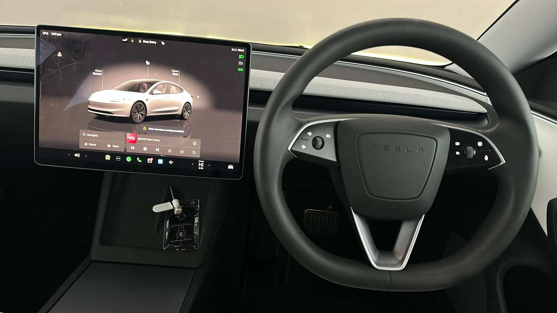 2024 TESLA MODEL 3 2024 TESLA MODEL 3