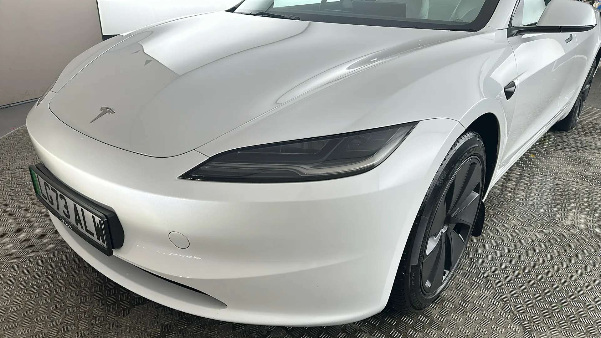 2024 TESLA MODEL 3 2024 TESLA MODEL 3