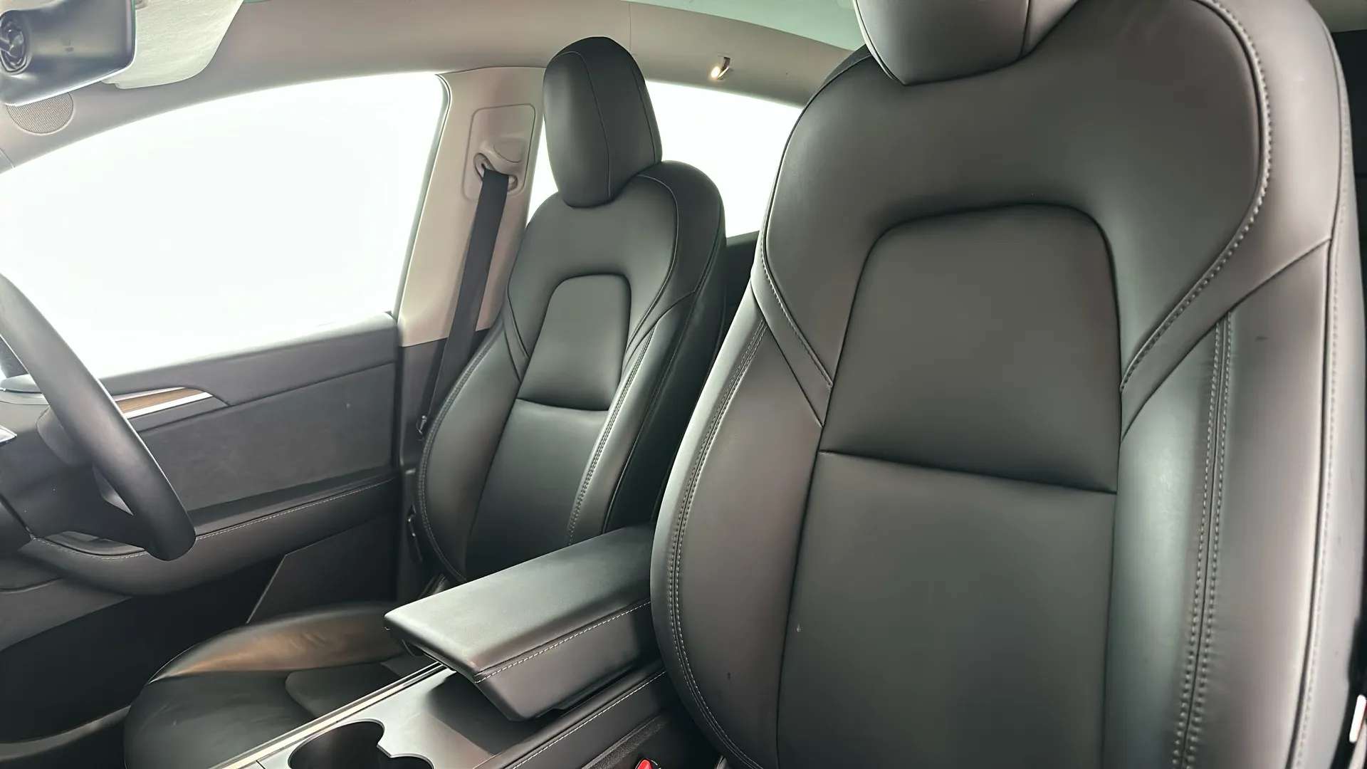 2022 TESLA MODEL Y 2022 TESLA MODEL Y