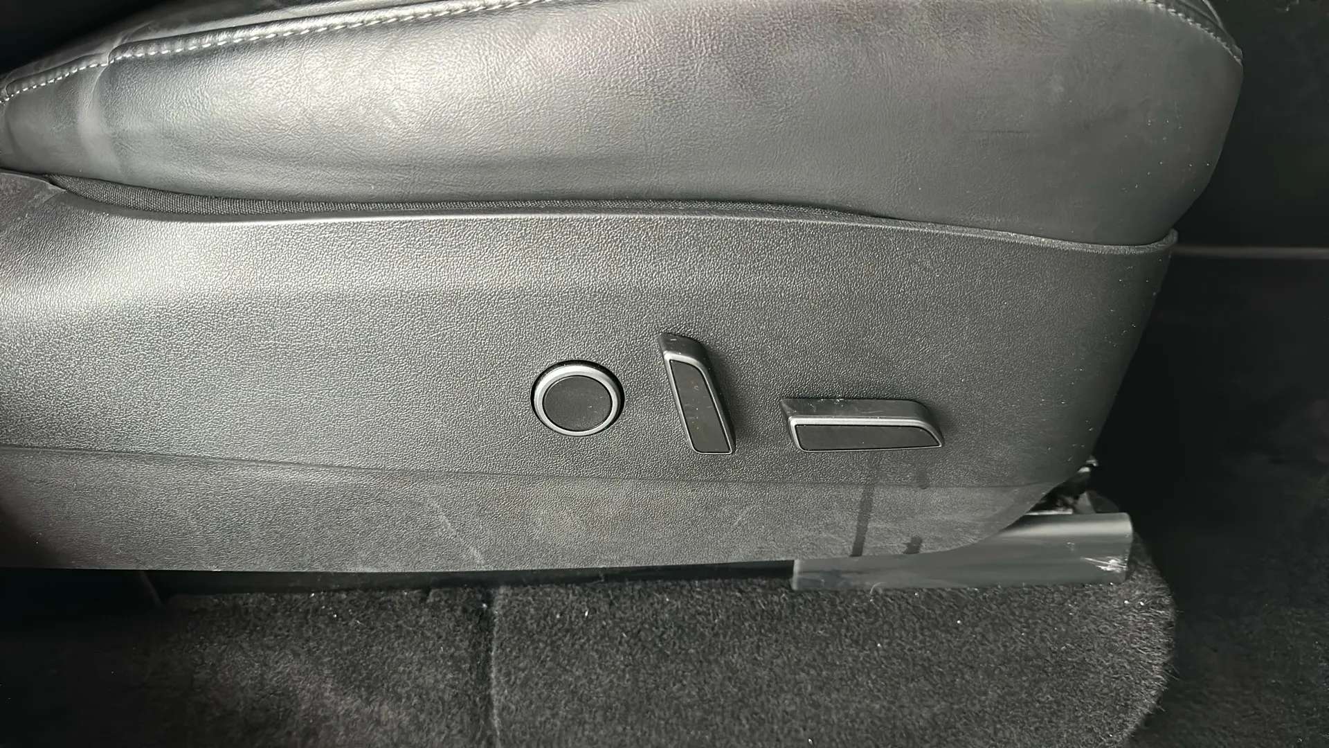 2022 TESLA MODEL Y 2022 TESLA MODEL Y