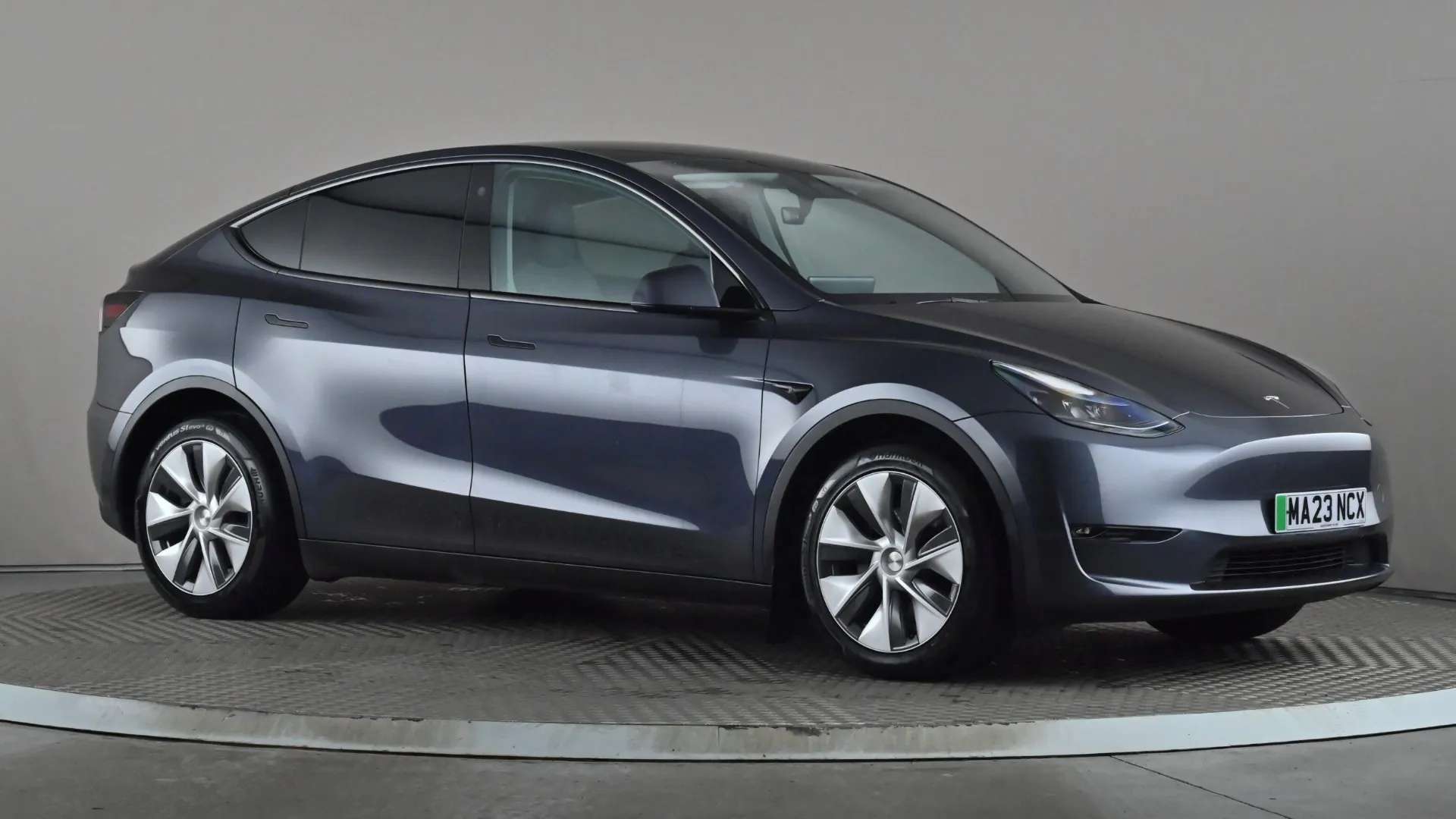 A 2023 TESLA MODEL Y Long Range AWD Auto A 2023 TESLA MODEL Y Long Range AWD Auto