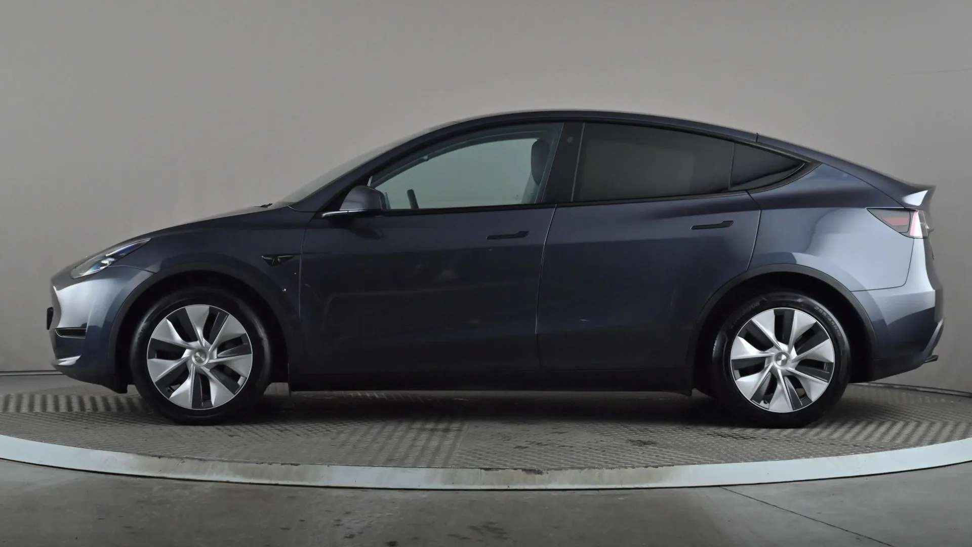 A 2023 TESLA MODEL Y Long Range AWD Auto A 2023 TESLA MODEL Y Long Range AWD Auto