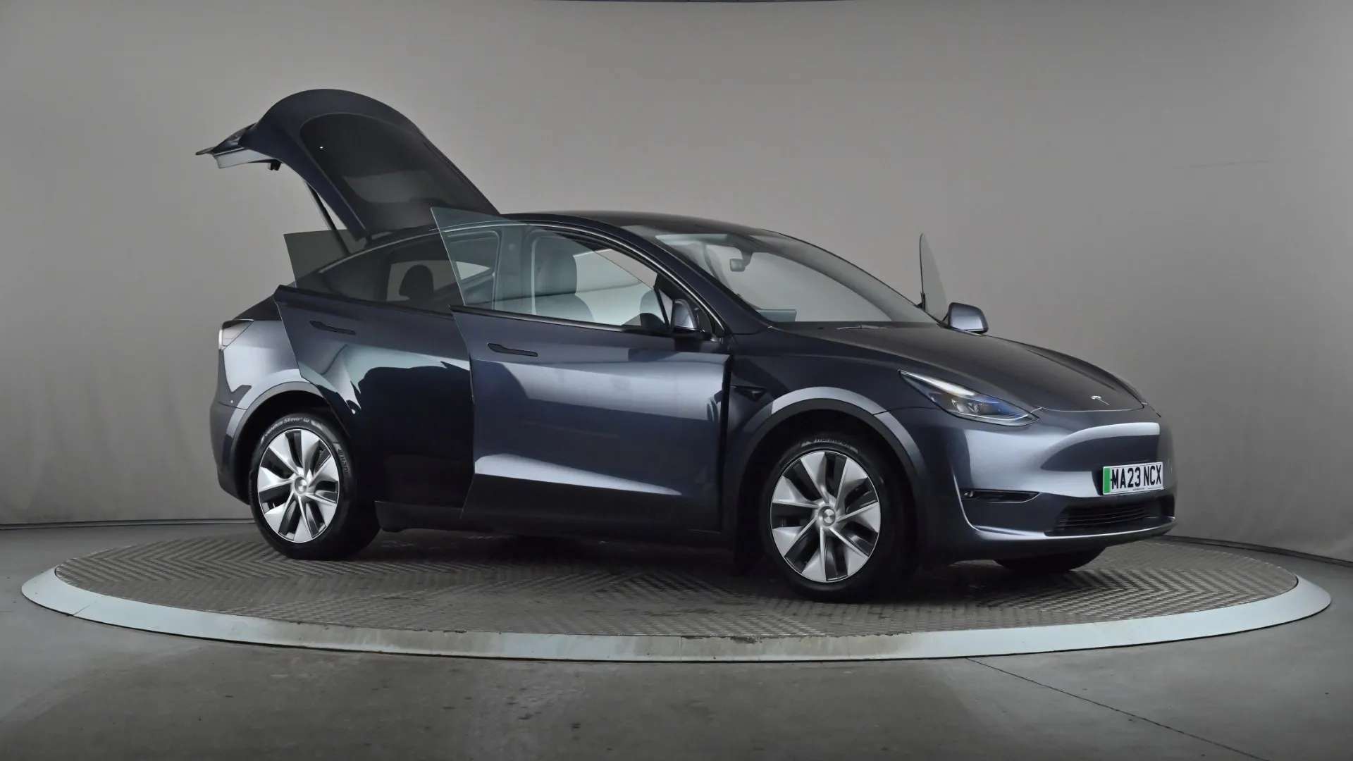 2023 TESLA MODEL Y 2023 TESLA MODEL Y
