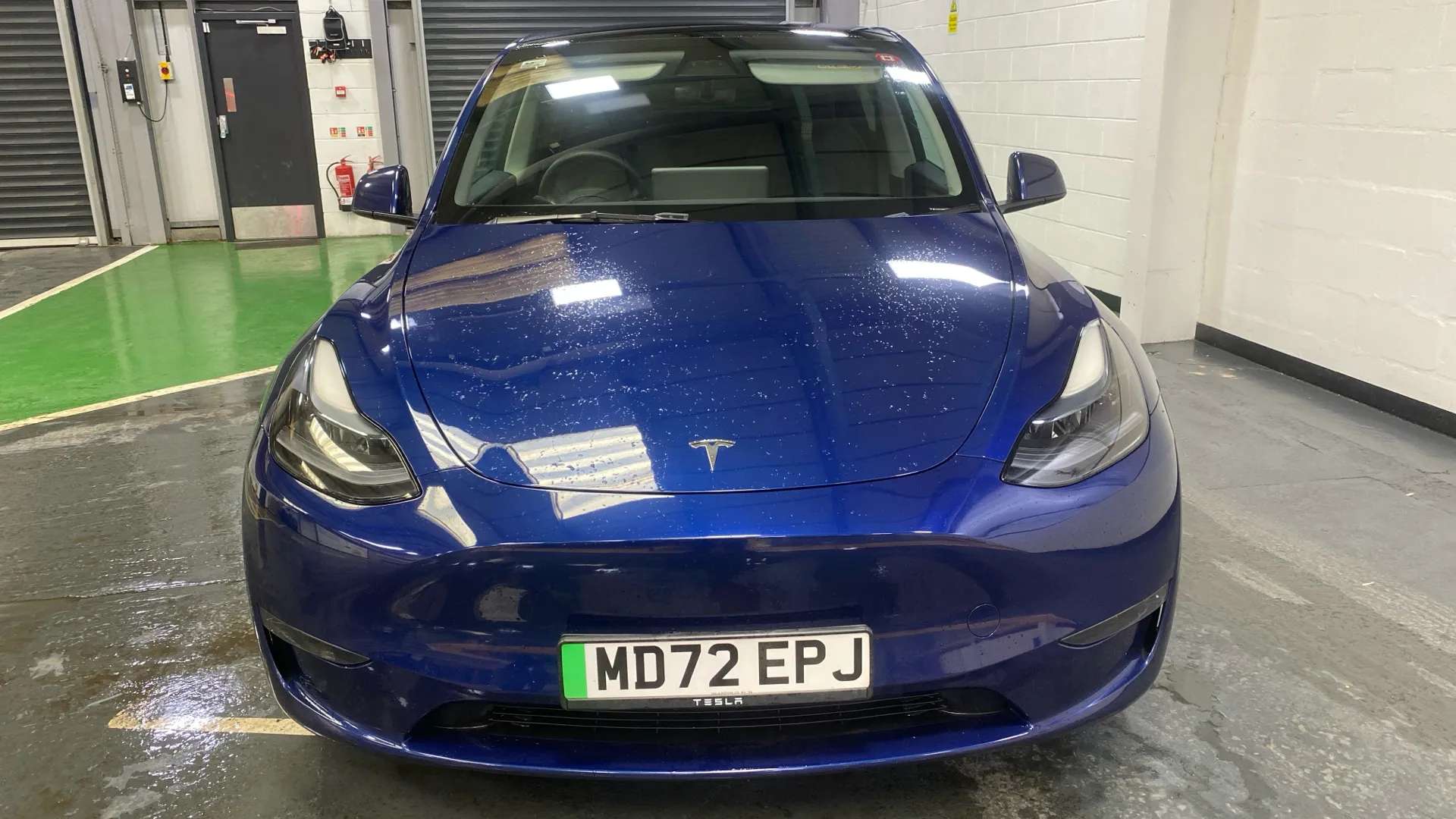 A 2023 TESLA MODEL Y Long Range AWD Auto A 2023 TESLA MODEL Y Long Range AWD Auto