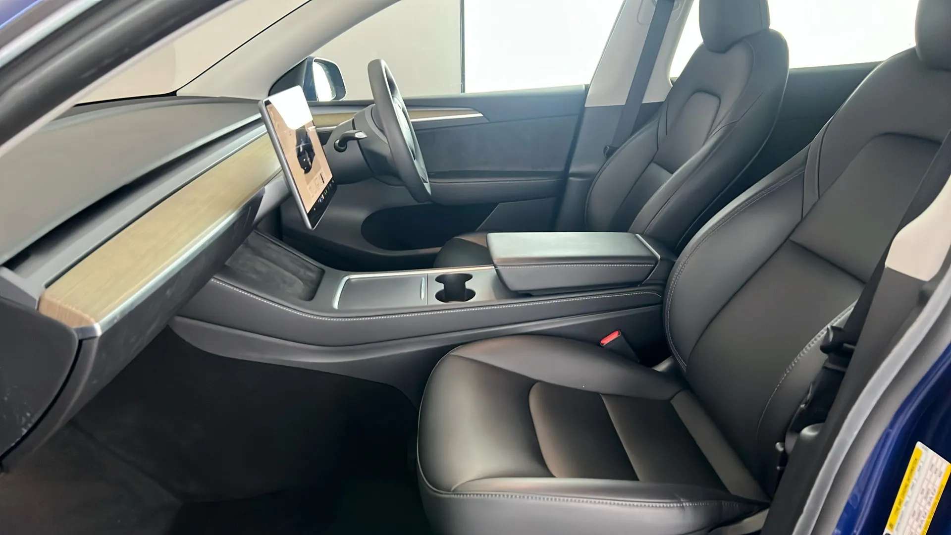 2023 TESLA MODEL Y 2023 TESLA MODEL Y