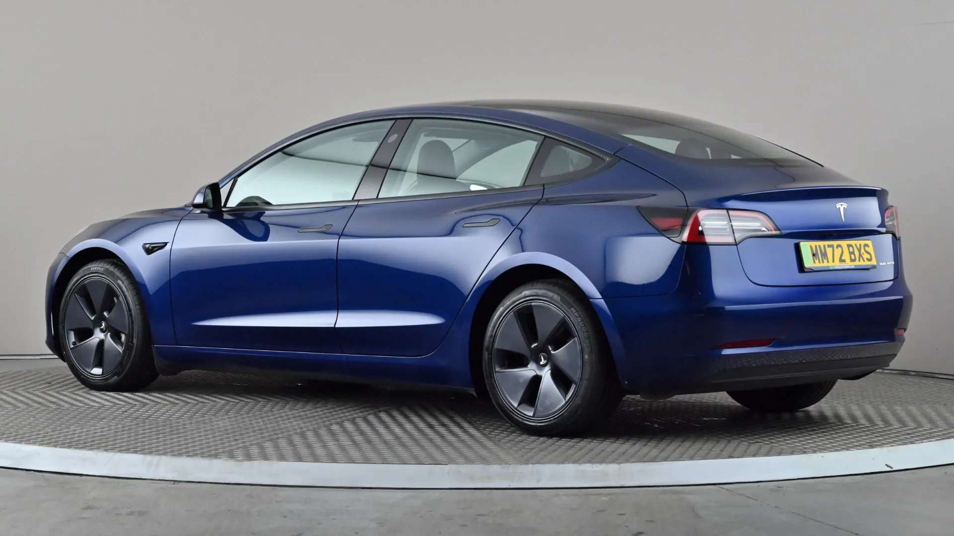 A 2022 TESLA MODEL 3 Long Range AWD Auto A 2022 TESLA MODEL 3 Long Range AWD Auto