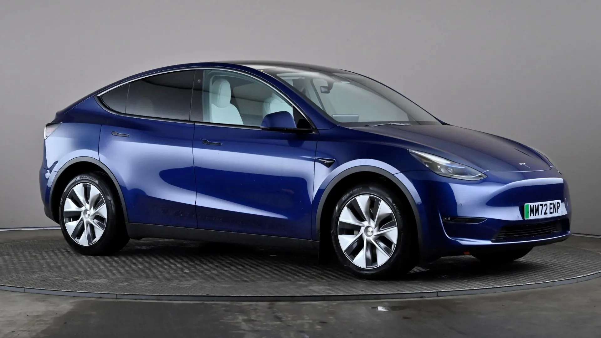 A 2022 TESLA MODEL Y Long Range AWD Auto A 2022 TESLA MODEL Y Long Range AWD Auto