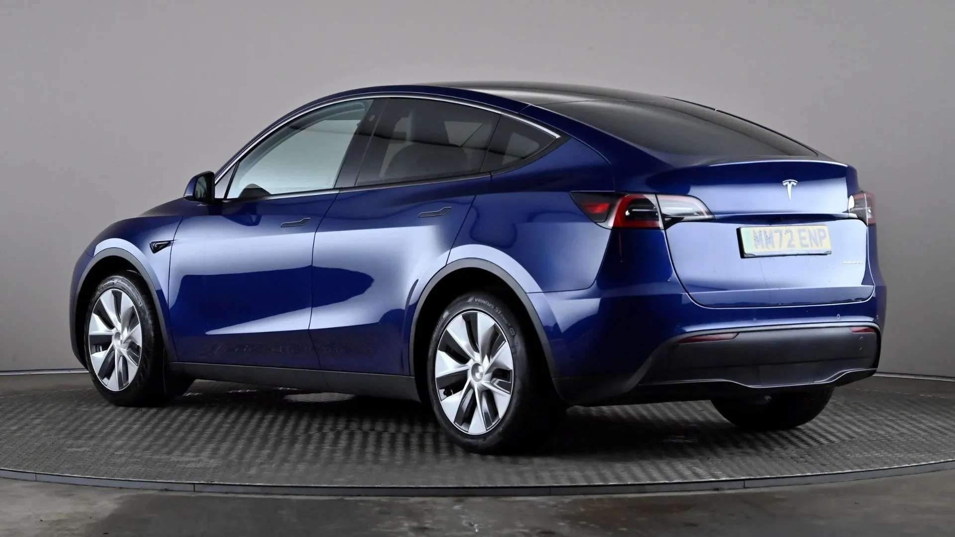 A 2022 TESLA MODEL Y Long Range AWD Auto A 2022 TESLA MODEL Y Long Range AWD Auto