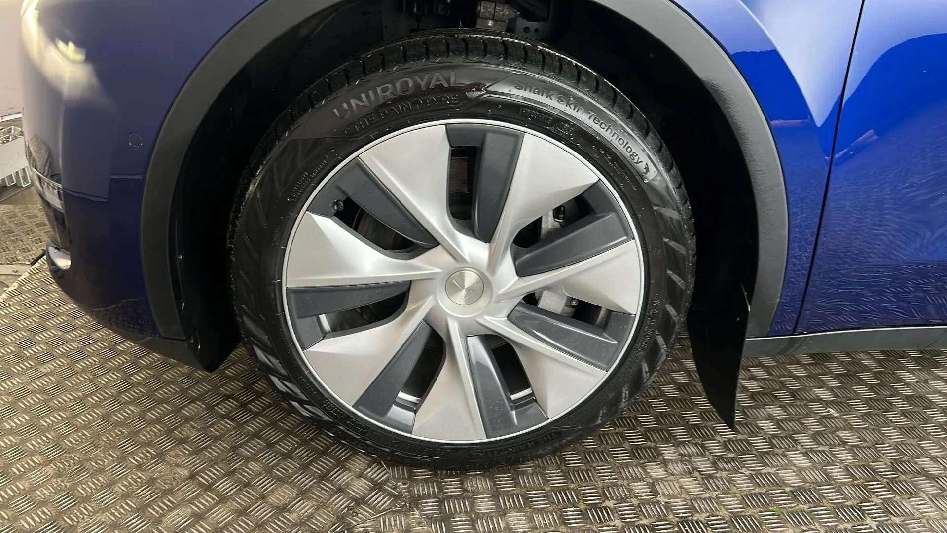 2022 TESLA MODEL Y 2022 TESLA MODEL Y