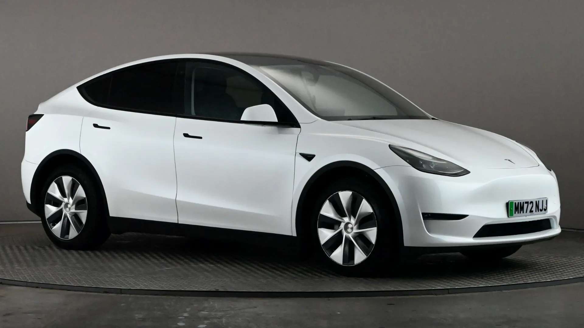 A 2022 TESLA MODEL Y Long Range AWD Auto A 2022 TESLA MODEL Y Long Range AWD Auto