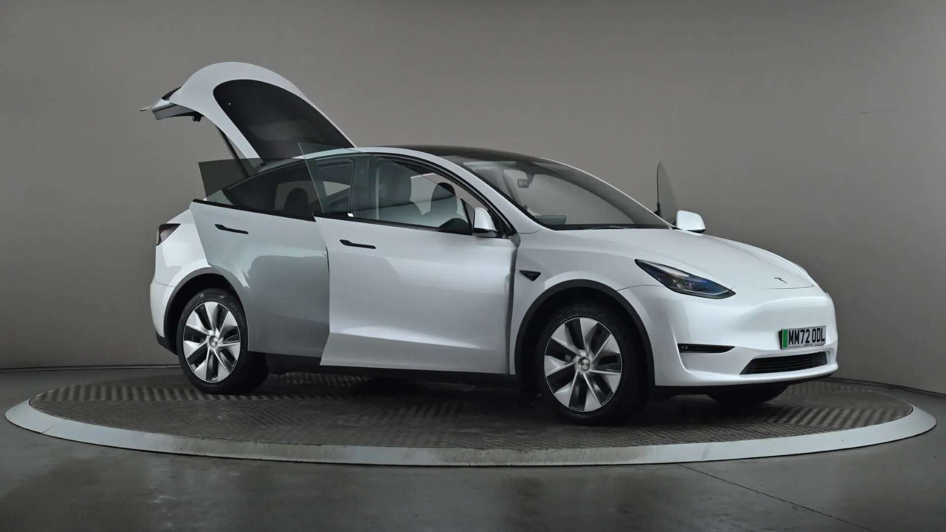 2022 TESLA MODEL Y 2022 TESLA MODEL Y