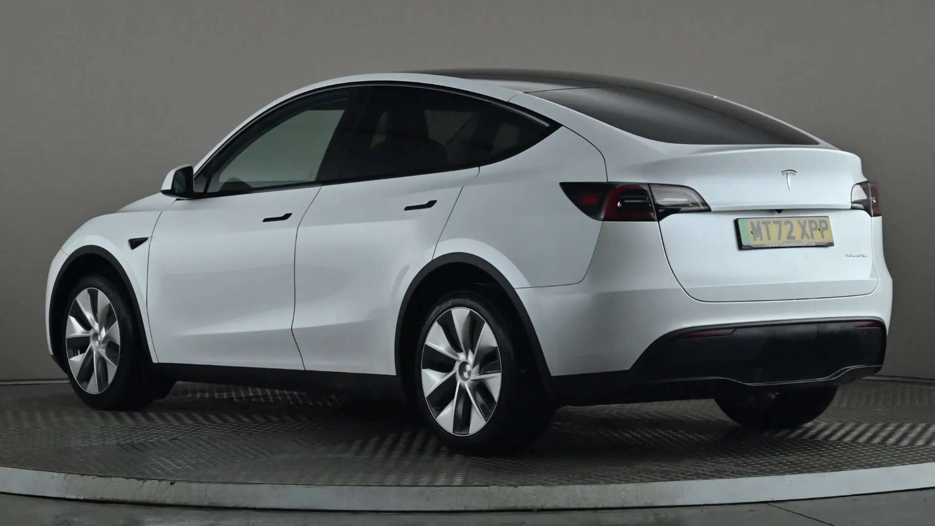 A 2022 TESLA MODEL Y Long Range AWD Auto A 2022 TESLA MODEL Y Long Range AWD Auto