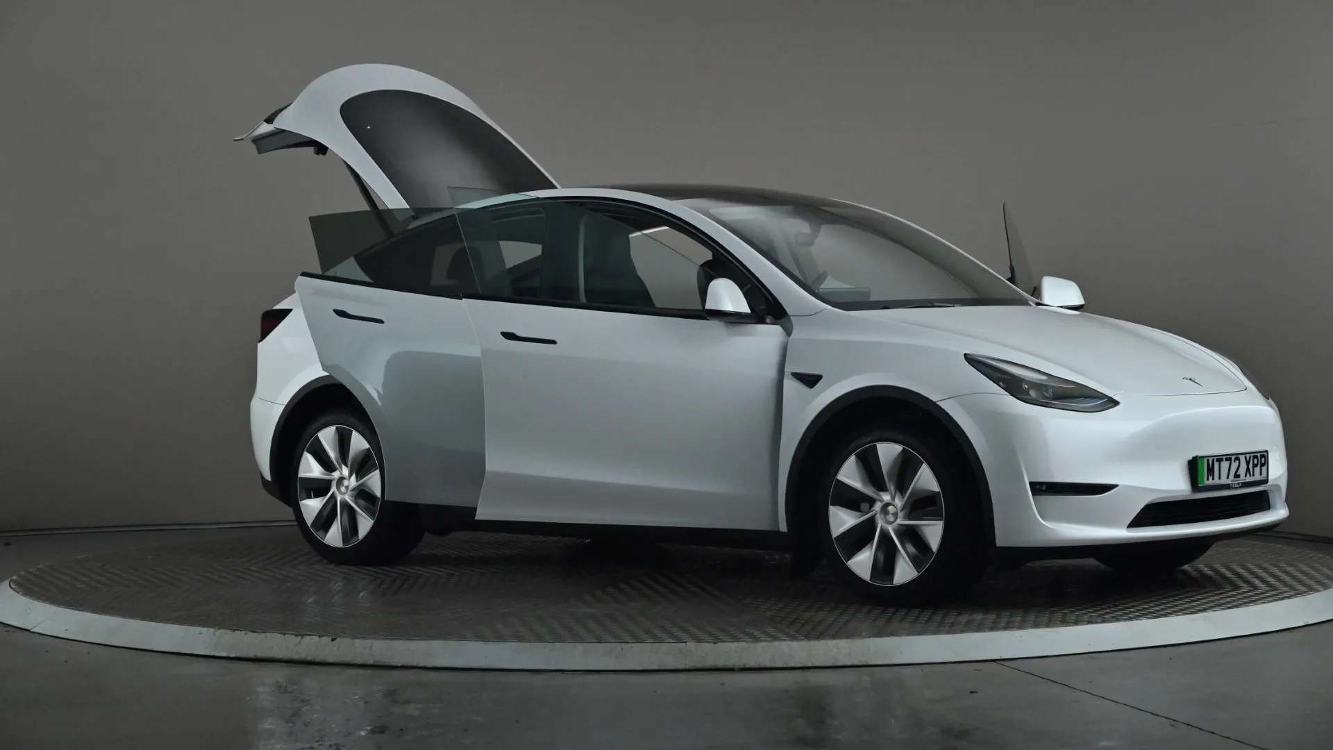 2022 TESLA MODEL Y 2022 TESLA MODEL Y