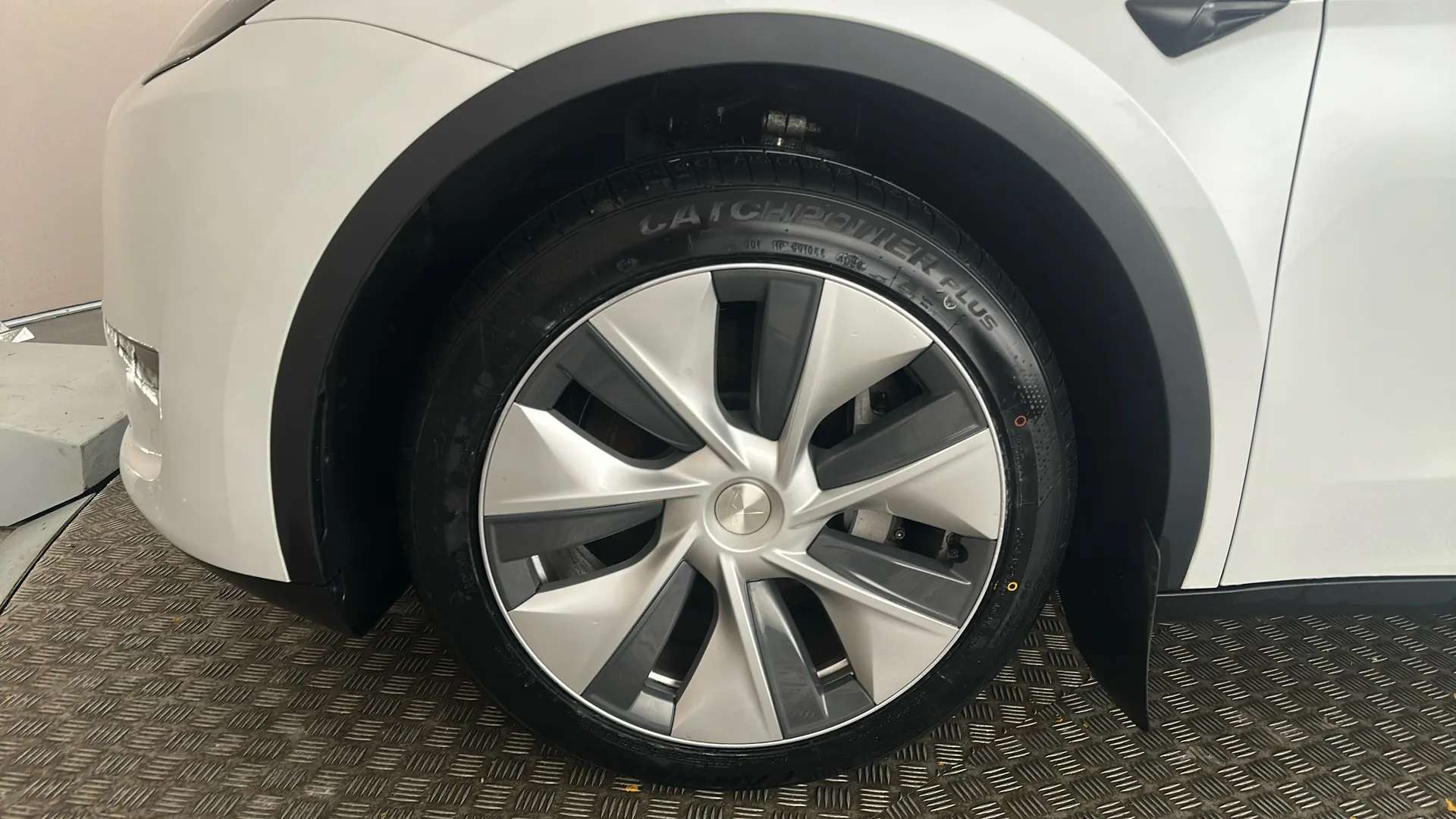 2022 TESLA MODEL Y 2022 TESLA MODEL Y