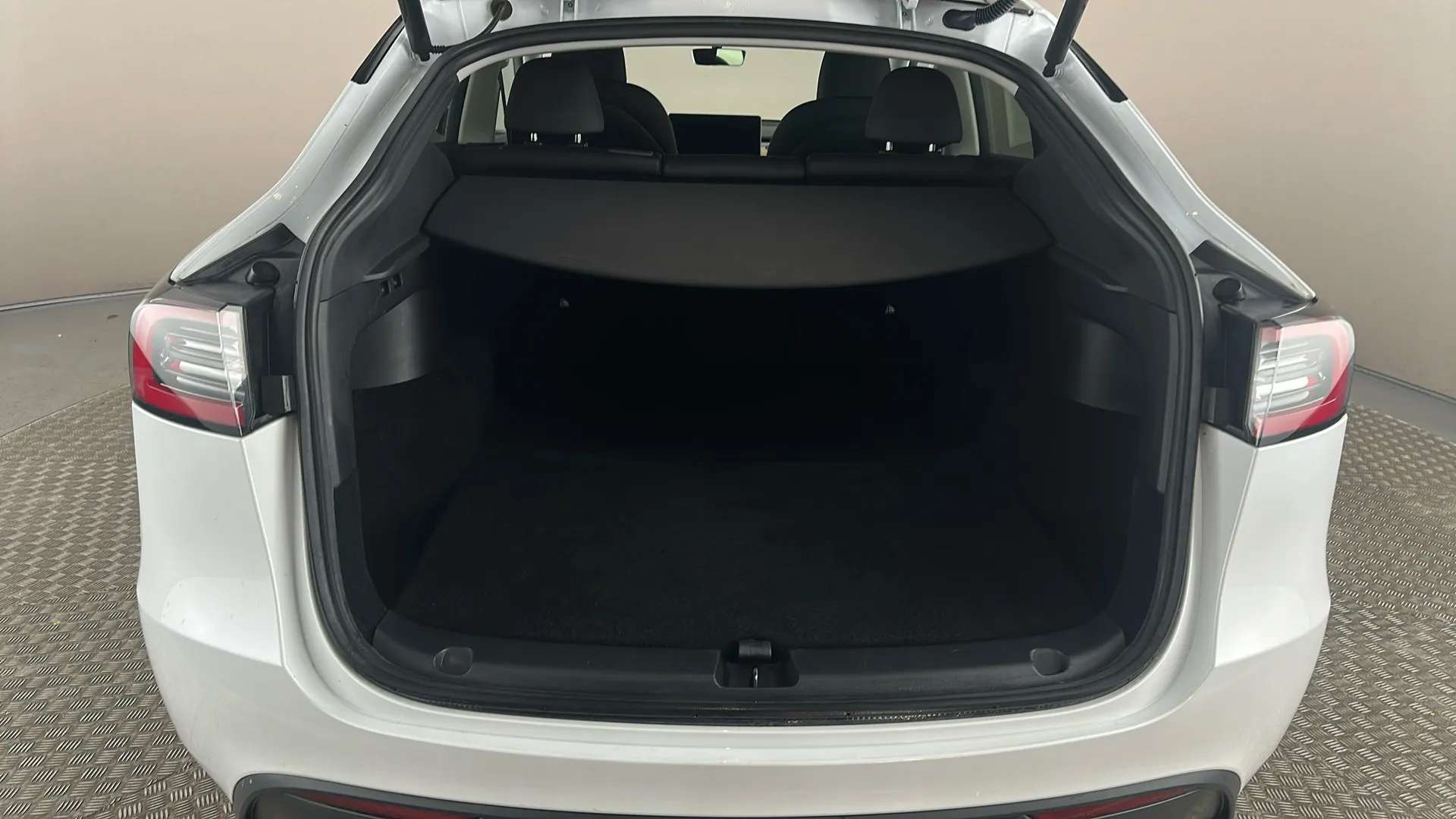 2022 TESLA MODEL Y 2022 TESLA MODEL Y