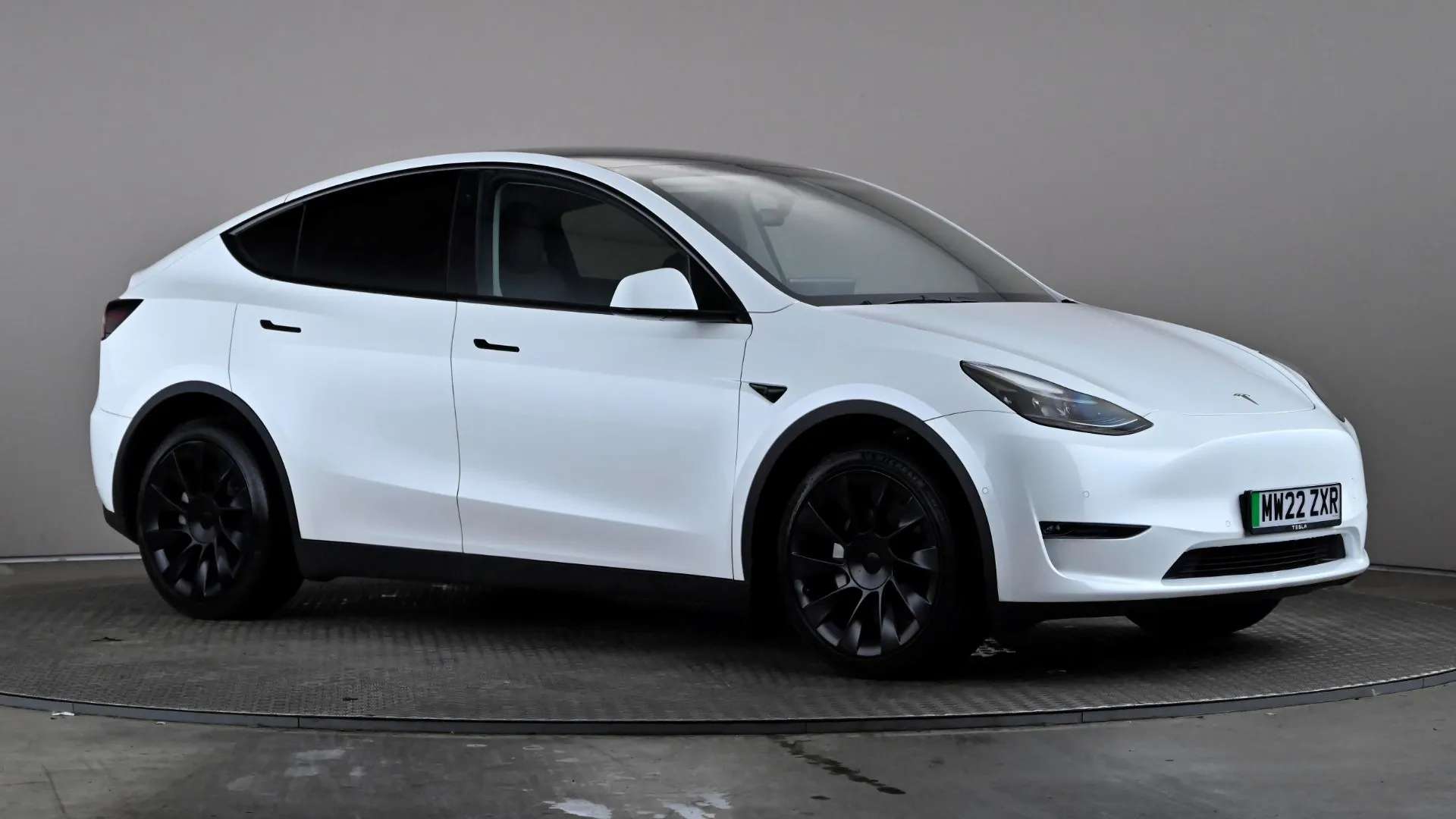 A 2022 TESLA MODEL Y Long Range AWD Auto A 2022 TESLA MODEL Y Long Range AWD Auto