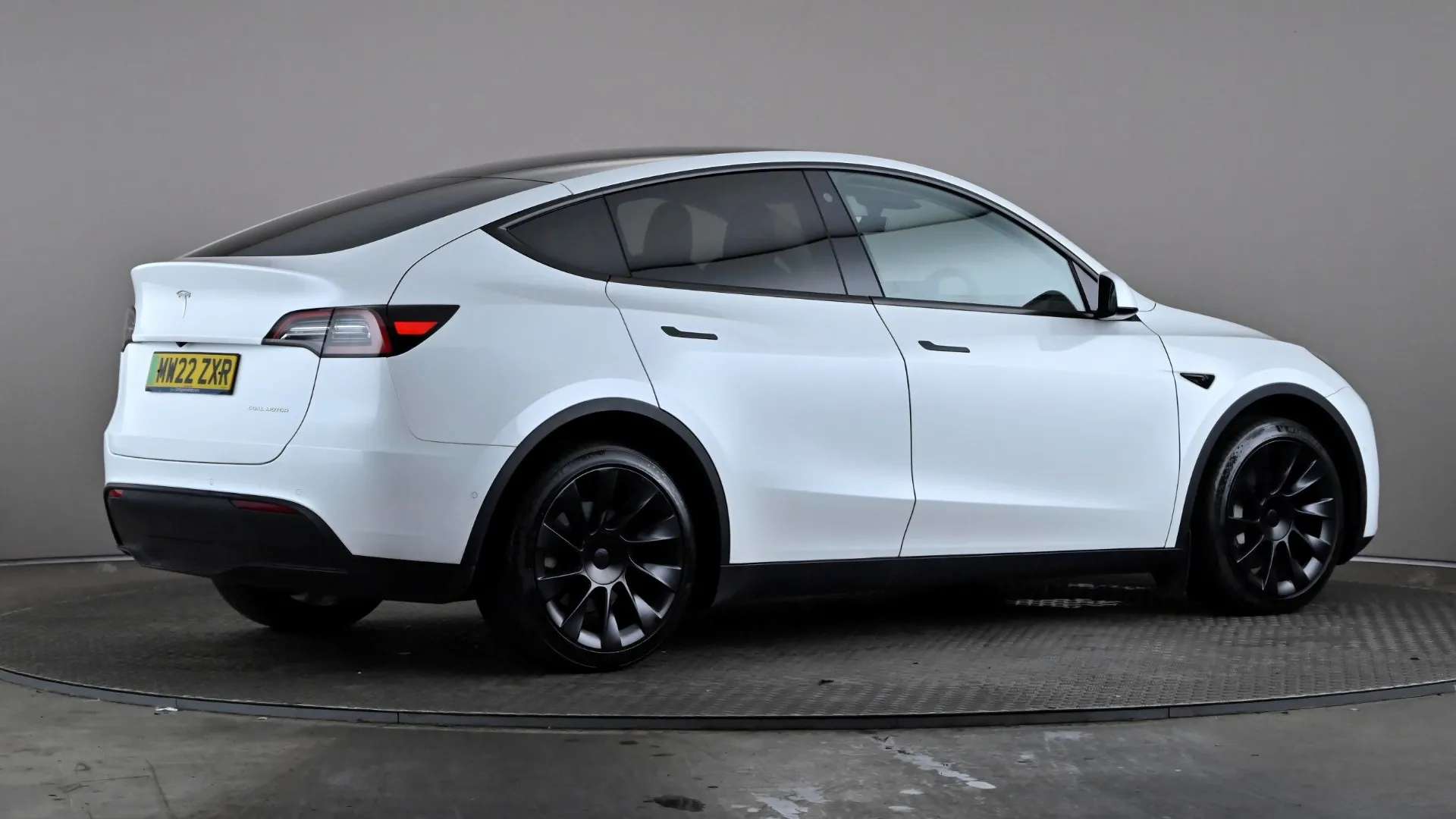 2022 TESLA MODEL Y 2022 TESLA MODEL Y
