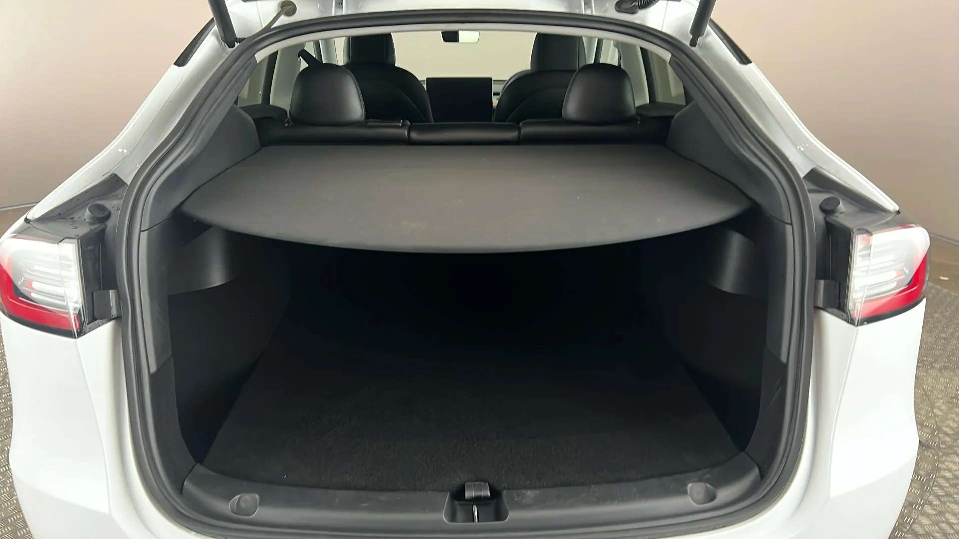 2022 TESLA MODEL Y 2022 TESLA MODEL Y