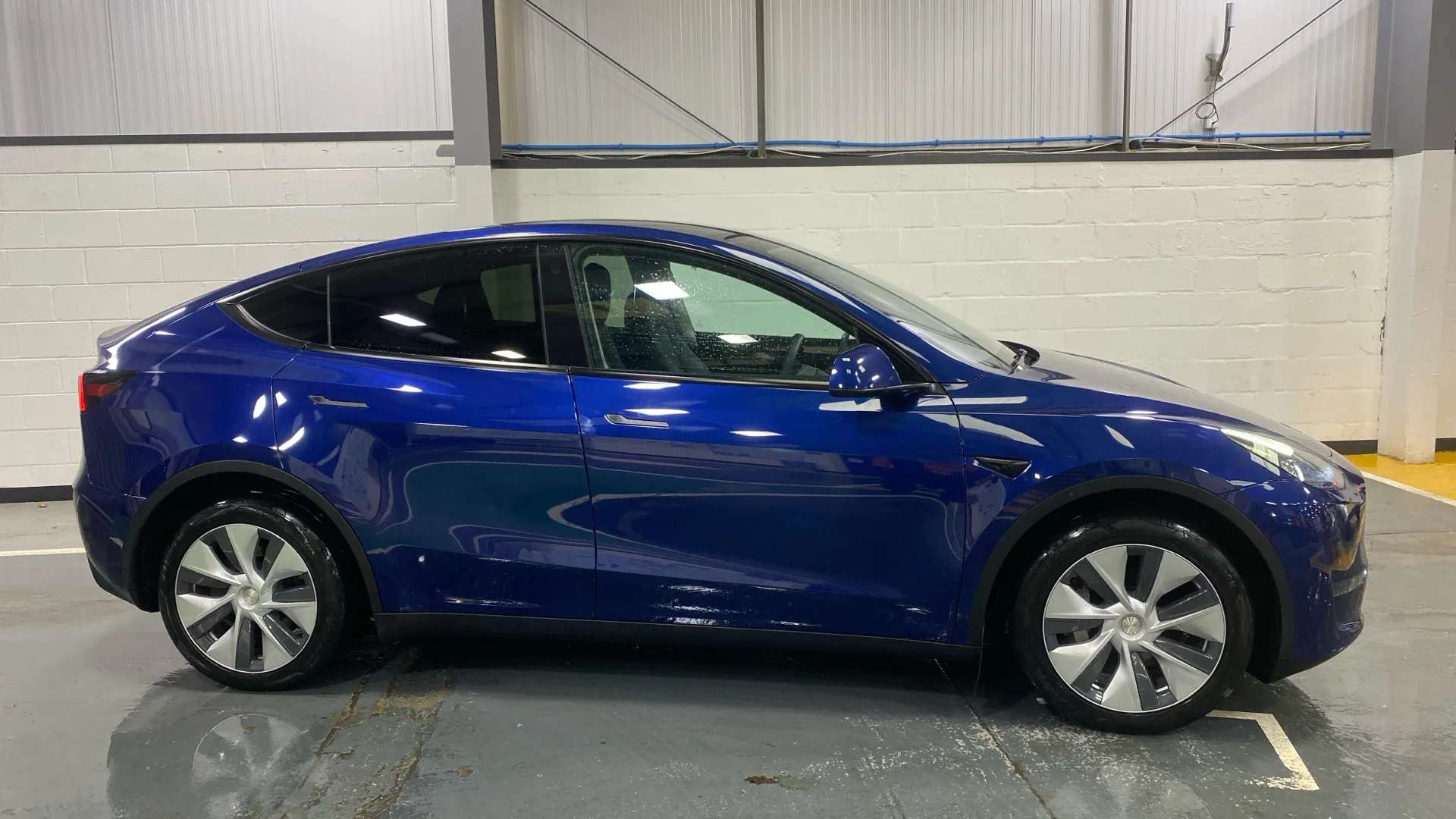 2023 TESLA MODEL Y 2023 TESLA MODEL Y