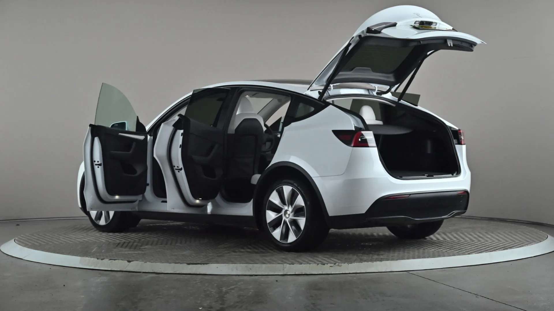 2022 TESLA MODEL Y 2022 TESLA MODEL Y