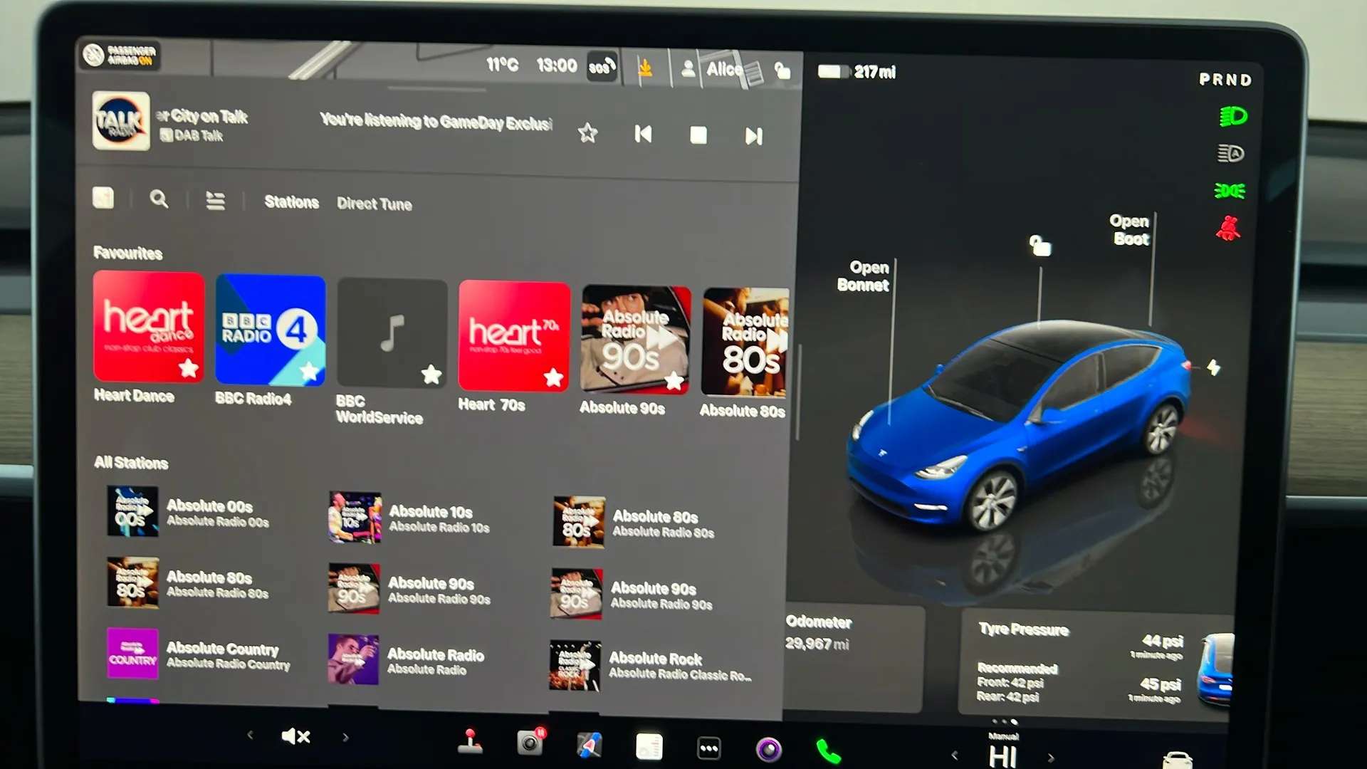 2022 TESLA MODEL Y 2022 TESLA MODEL Y