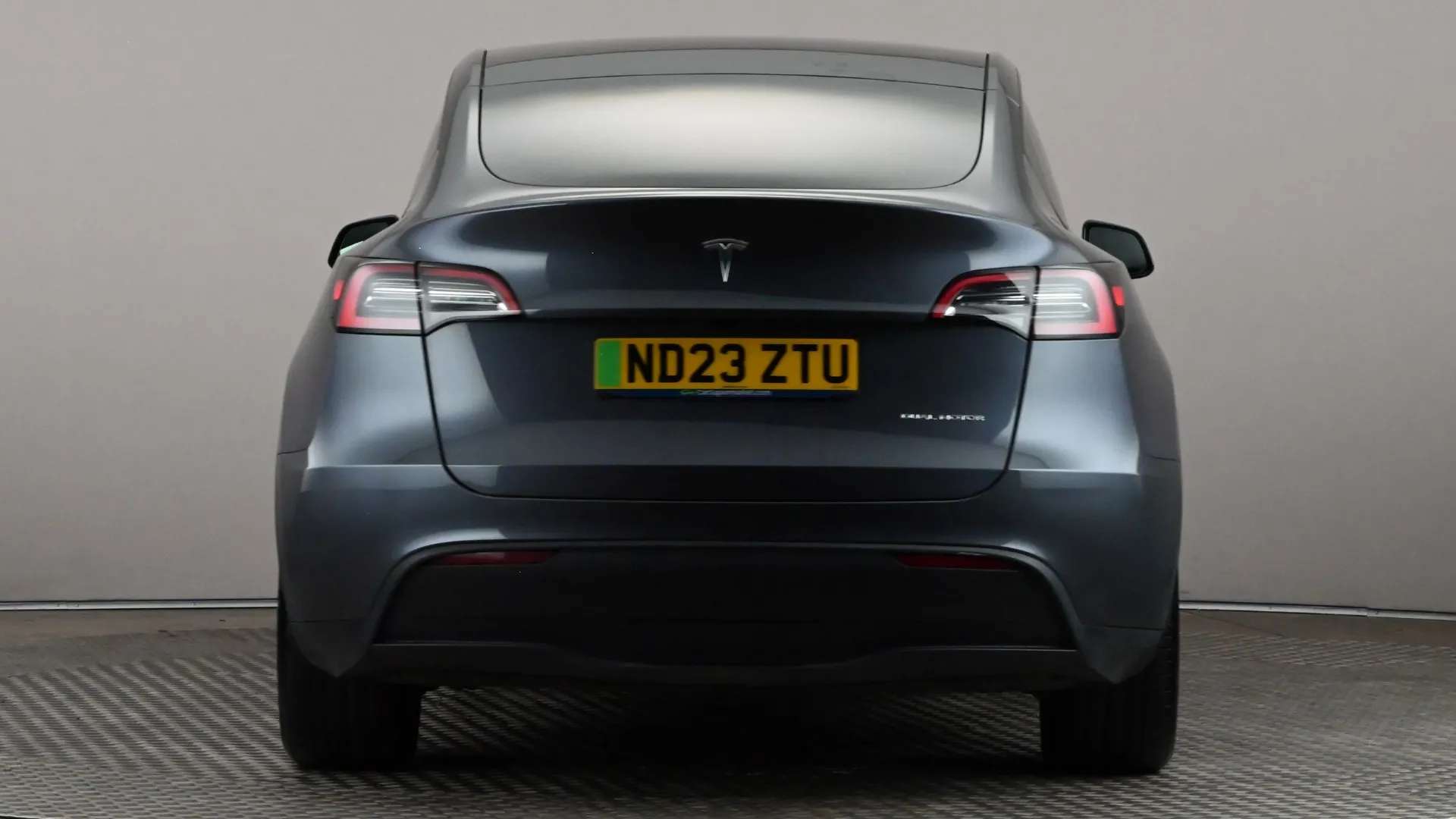 2023 TESLA MODEL Y 2023 TESLA MODEL Y