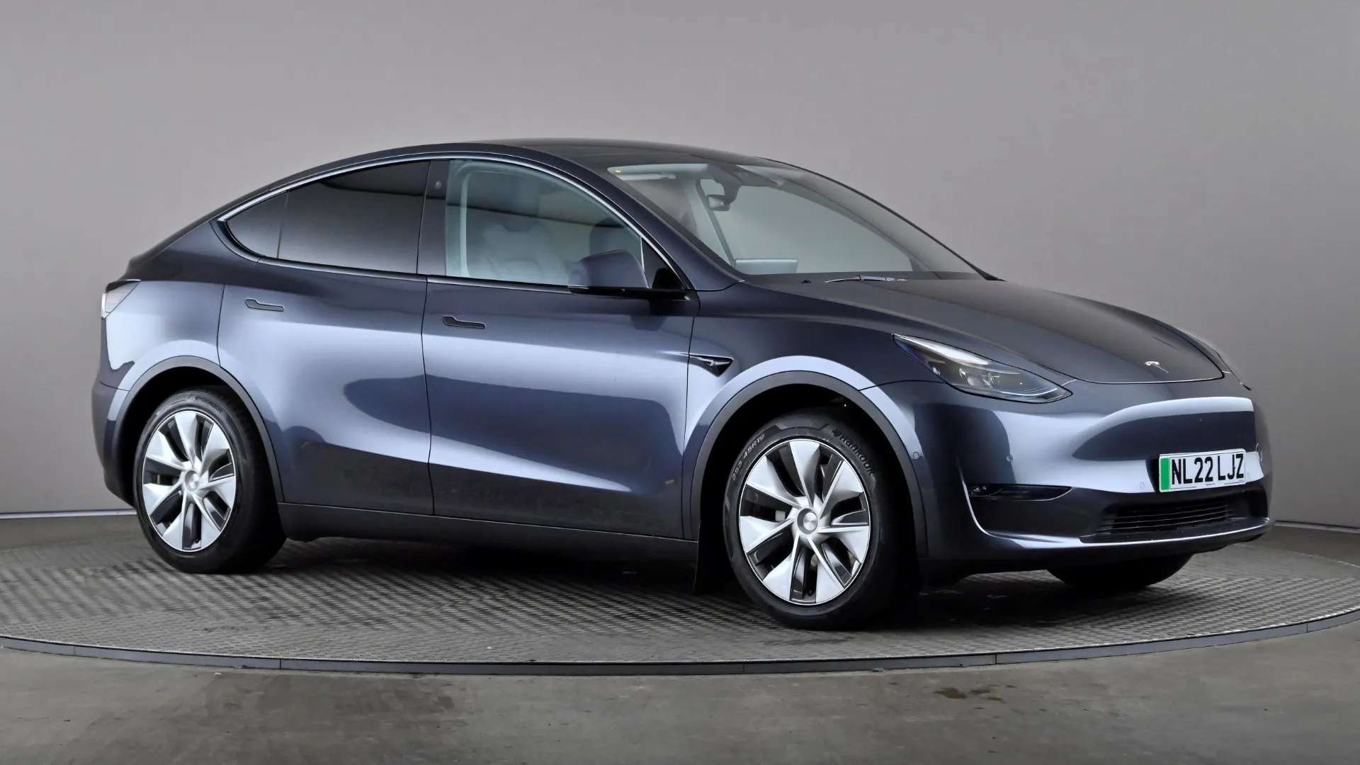 A 2022 TESLA MODEL Y Long Range AWD Auto A 2022 TESLA MODEL Y Long Range AWD Auto