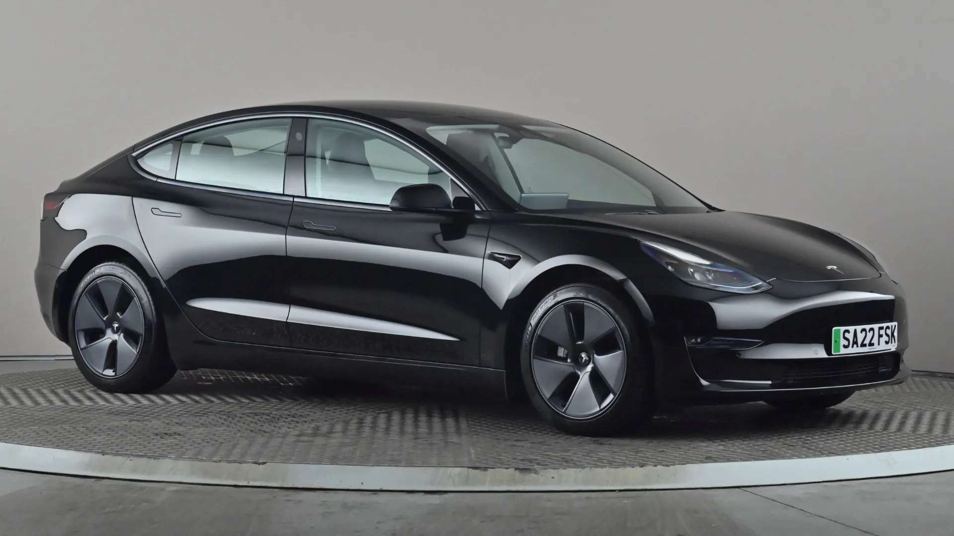 A 2022 TESLA MODEL 3 Long Range AWD Auto A 2022 TESLA MODEL 3 Long Range AWD Auto