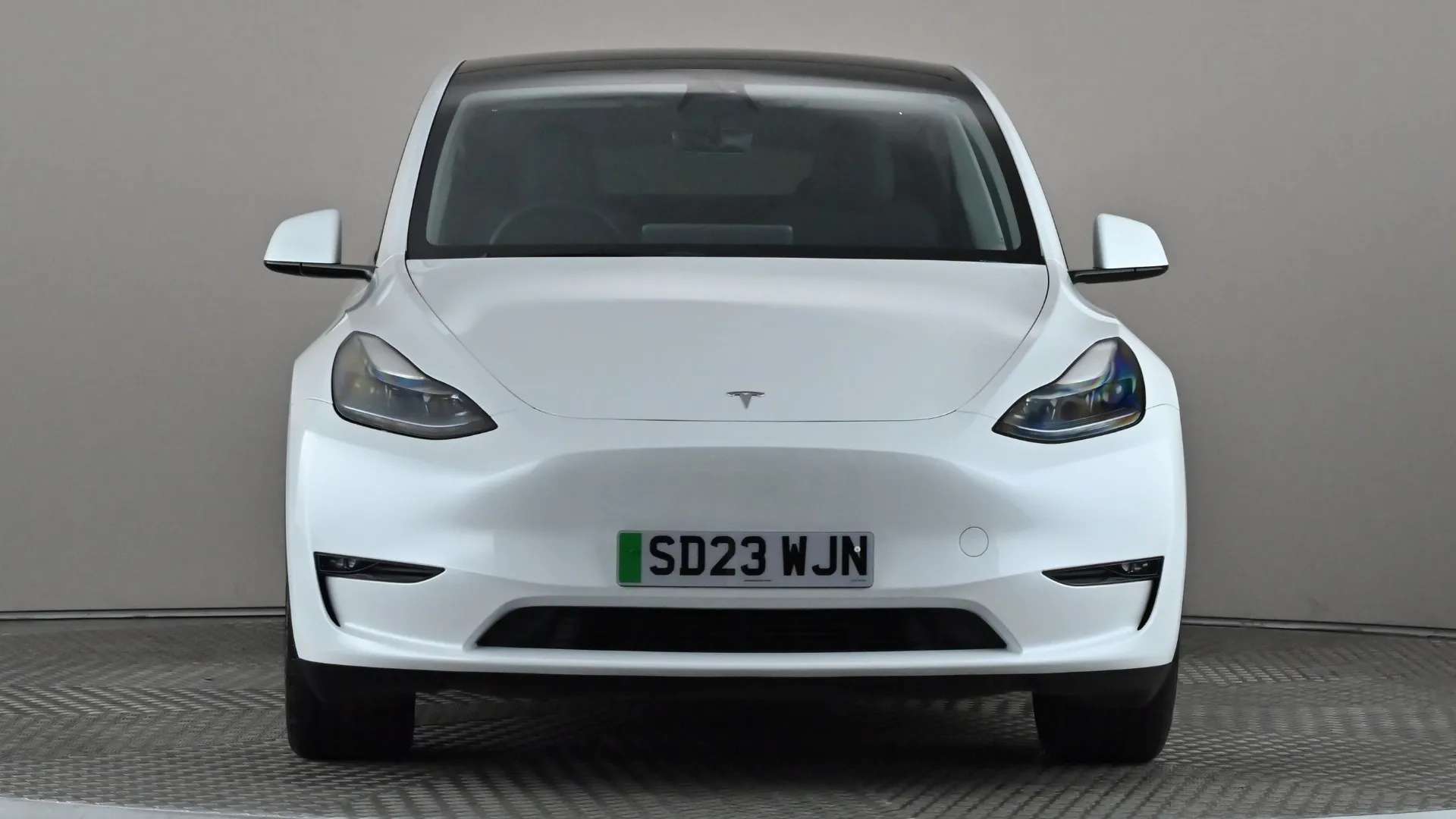 A 2023 TESLA MODEL Y Long Range AWD Auto A 2023 TESLA MODEL Y Long Range AWD Auto