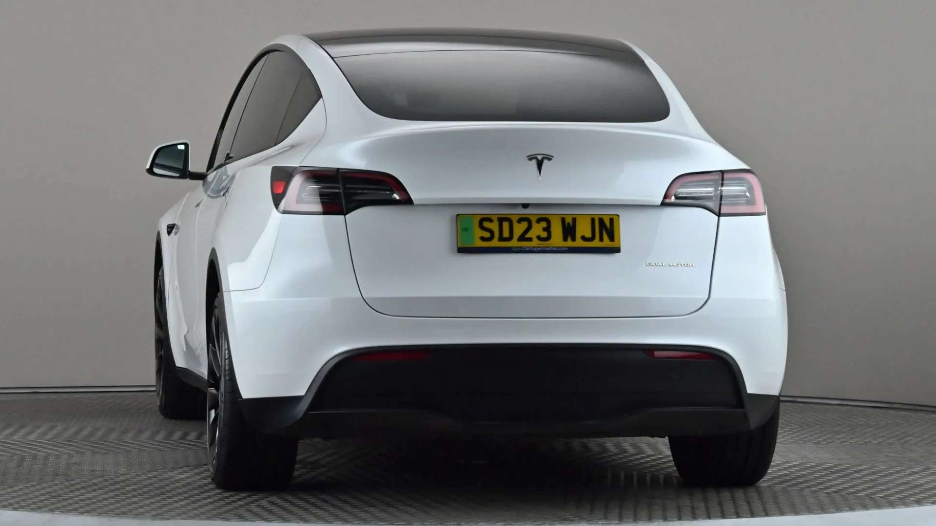 2023 TESLA MODEL Y 2023 TESLA MODEL Y