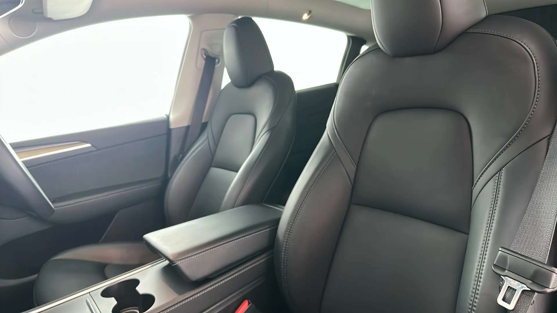 2023 TESLA MODEL Y 2023 TESLA MODEL Y