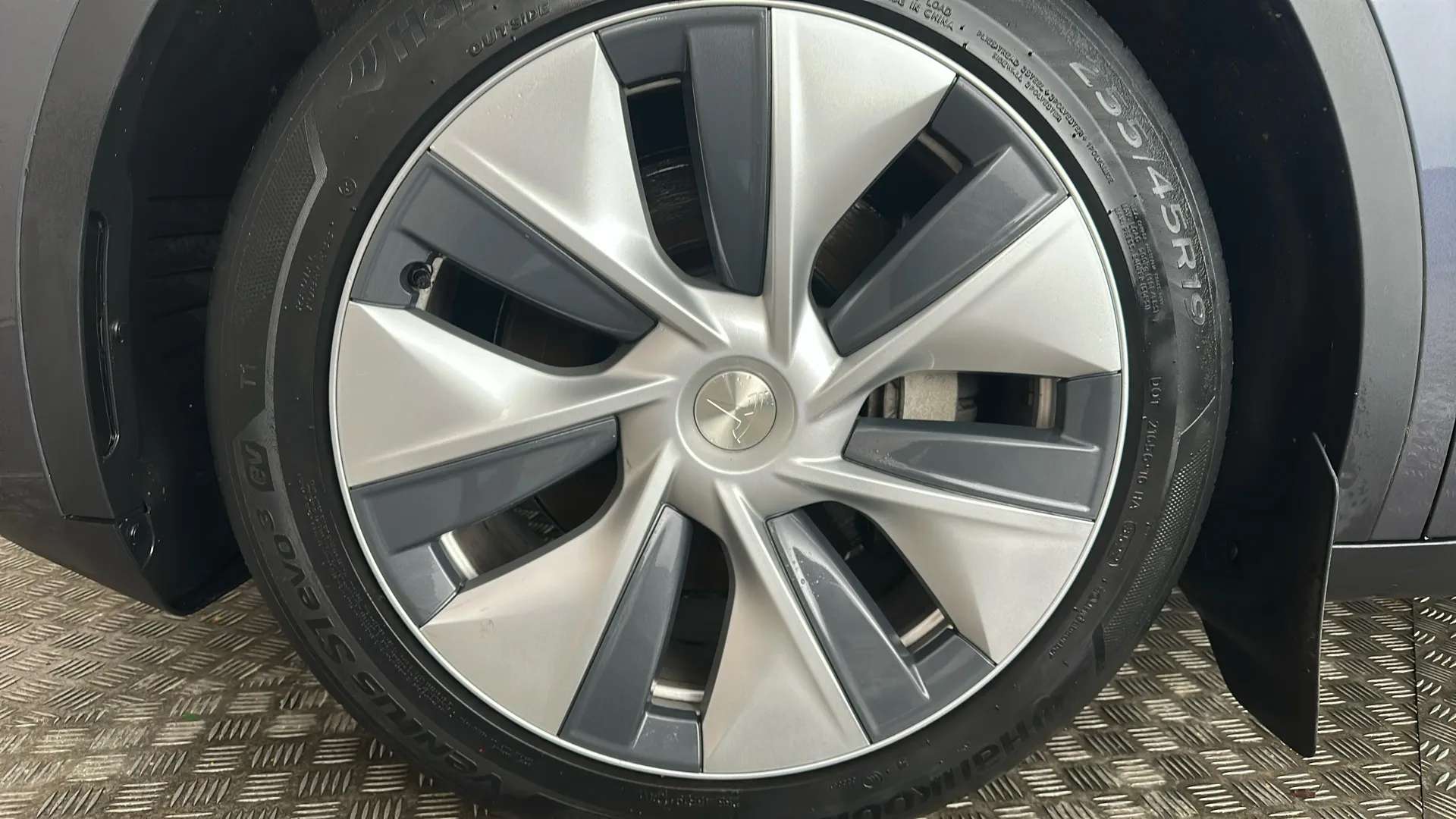 2022 TESLA MODEL Y 2022 TESLA MODEL Y