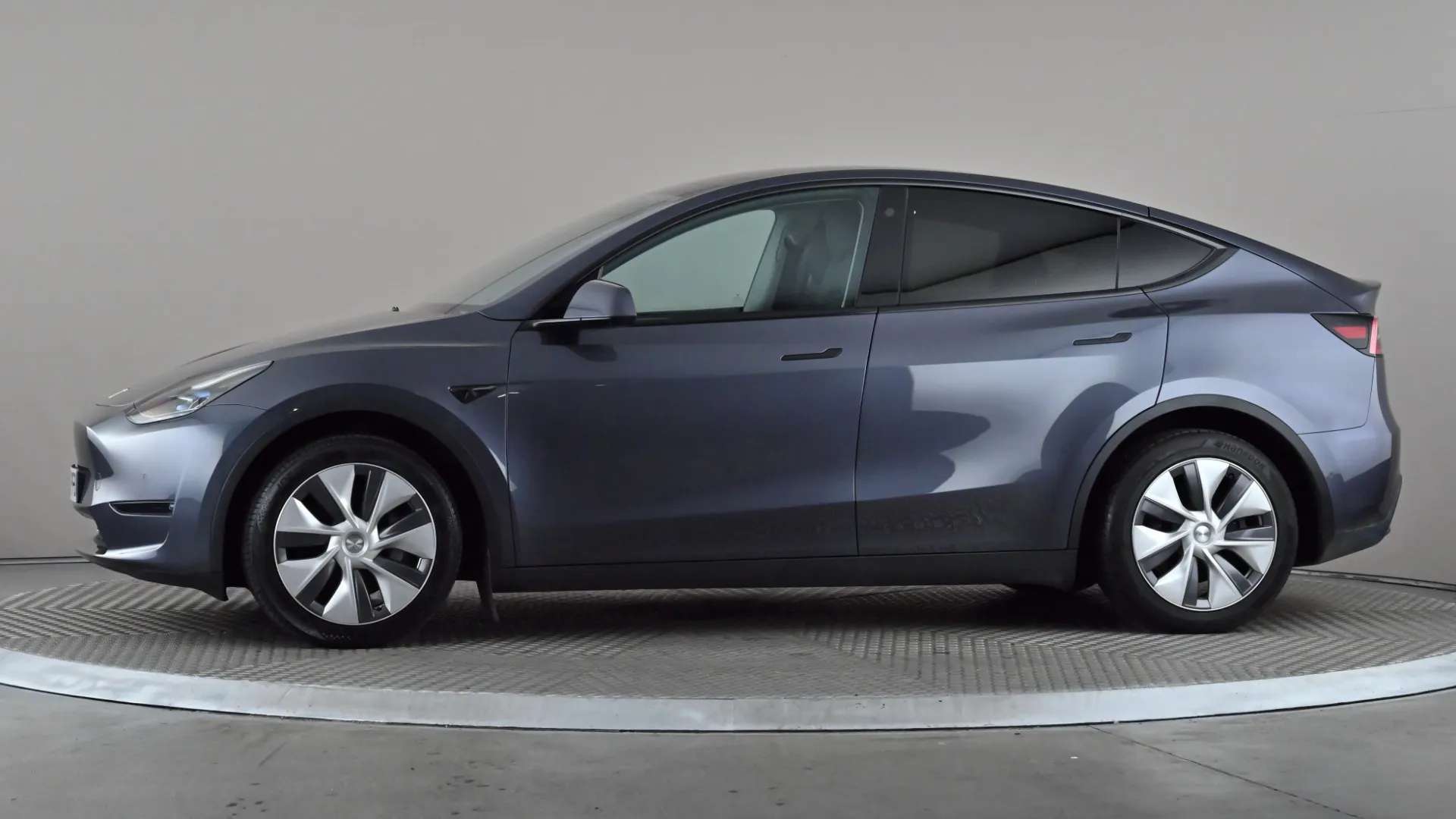 A 2022 TESLA MODEL Y Long Range AWD Auto A 2022 TESLA MODEL Y Long Range AWD Auto