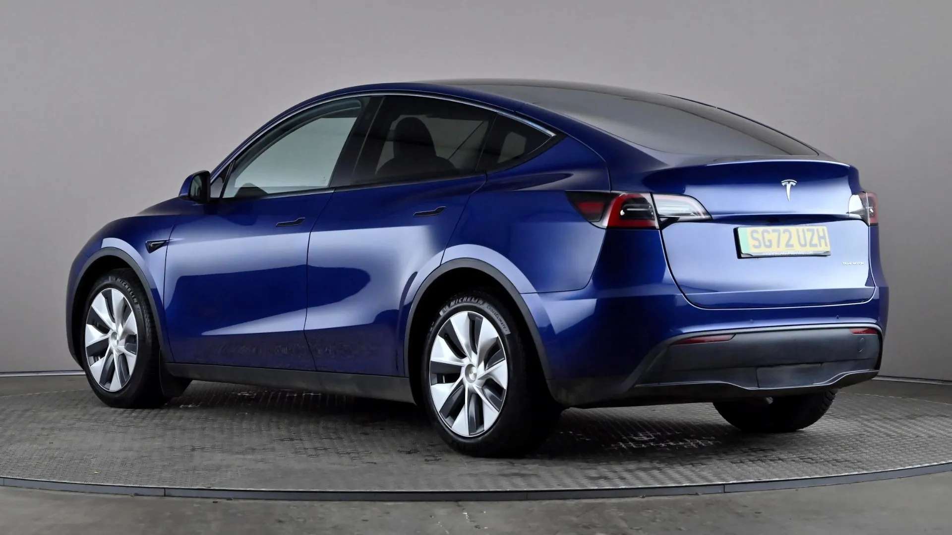 A 2022 TESLA MODEL Y Long Range AWD Auto A 2022 TESLA MODEL Y Long Range AWD Auto