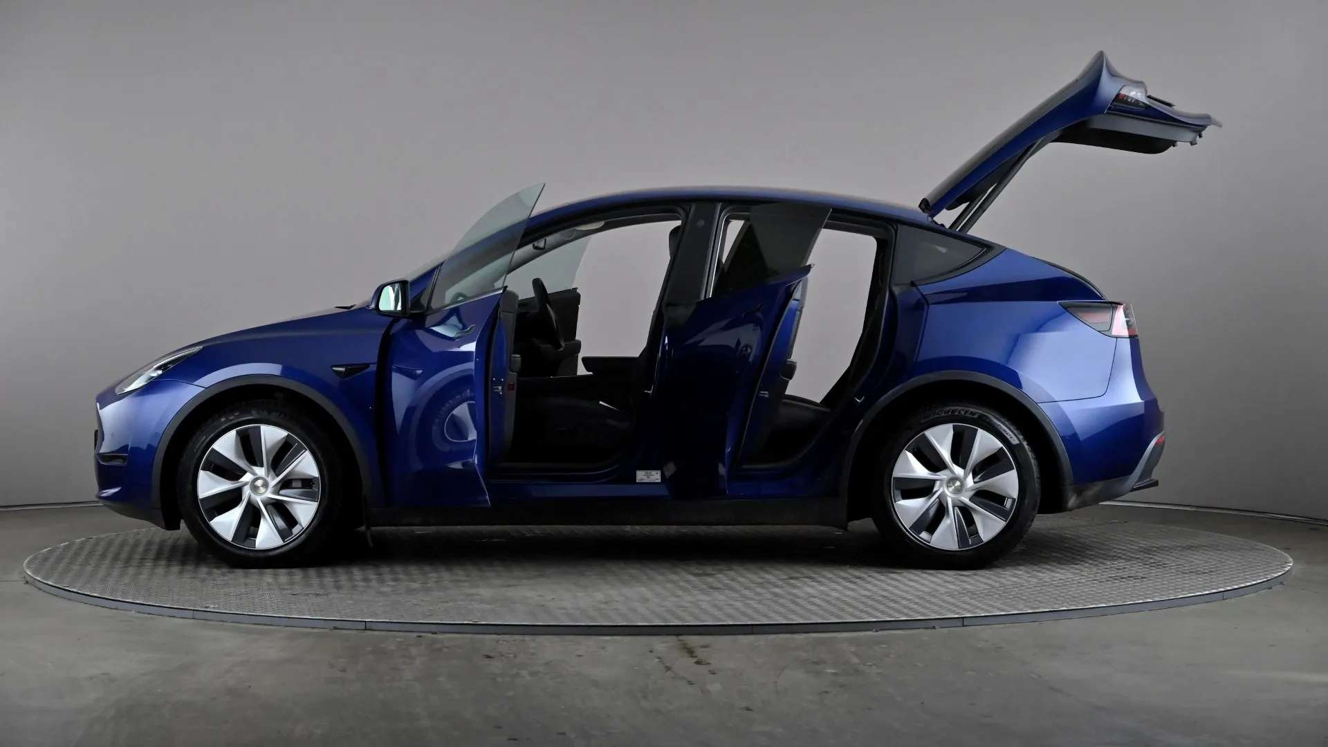 2022 TESLA MODEL Y 2022 TESLA MODEL Y