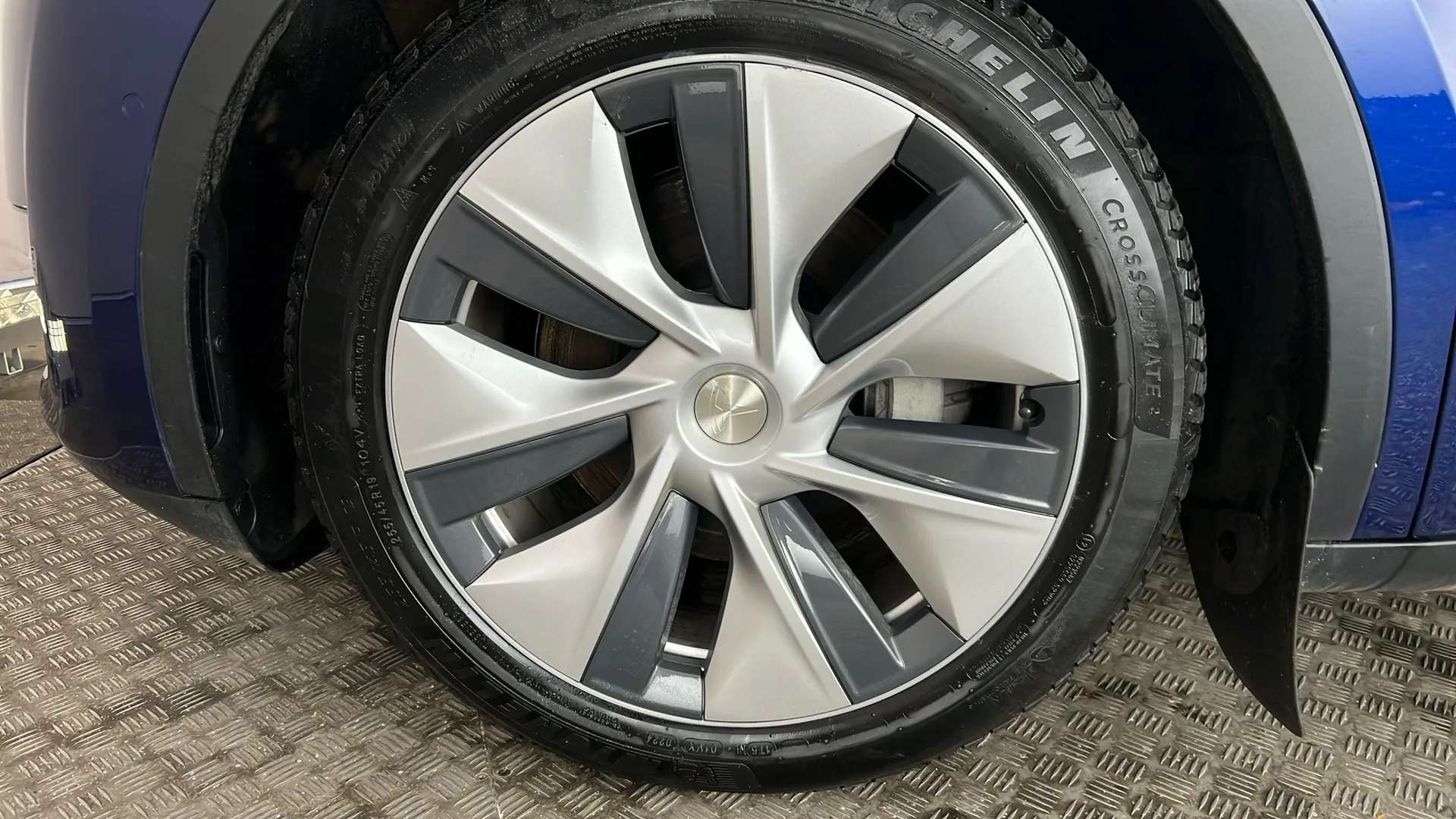 2022 TESLA MODEL Y 2022 TESLA MODEL Y