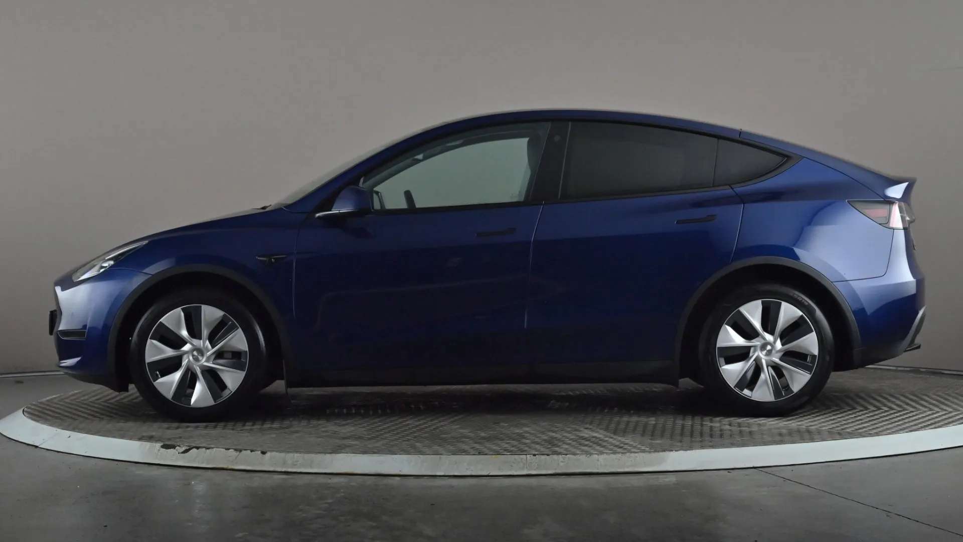 A 2022 TESLA MODEL Y Long Range AWD Auto A 2022 TESLA MODEL Y Long Range AWD Auto