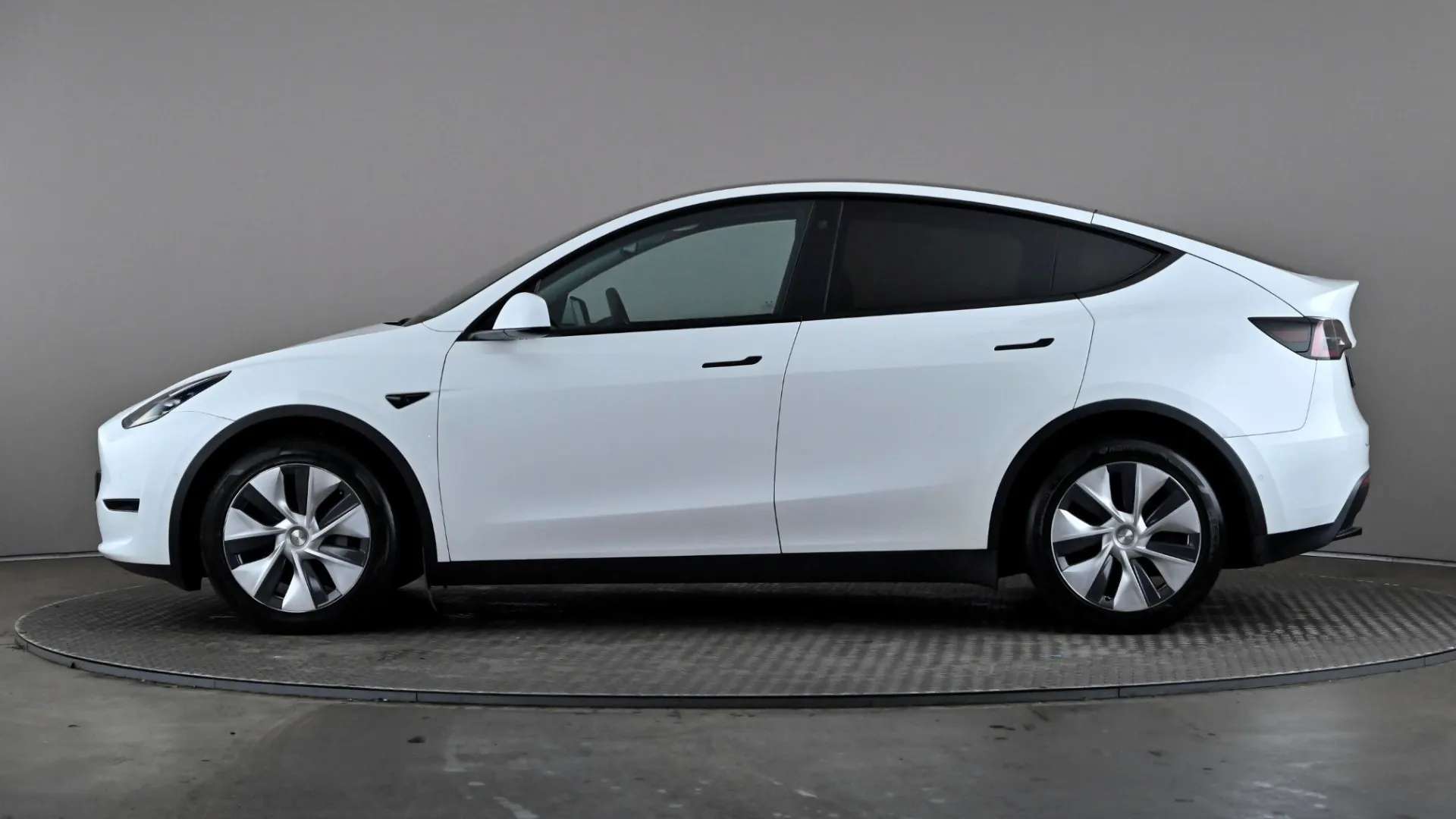 A 2022 TESLA MODEL Y Long Range AWD Auto A 2022 TESLA MODEL Y Long Range AWD Auto