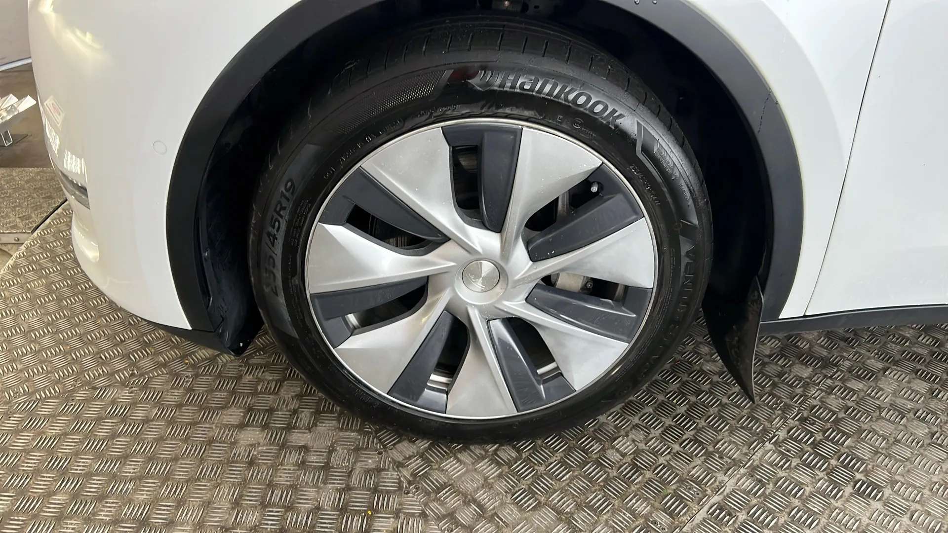 2022 TESLA MODEL Y 2022 TESLA MODEL Y