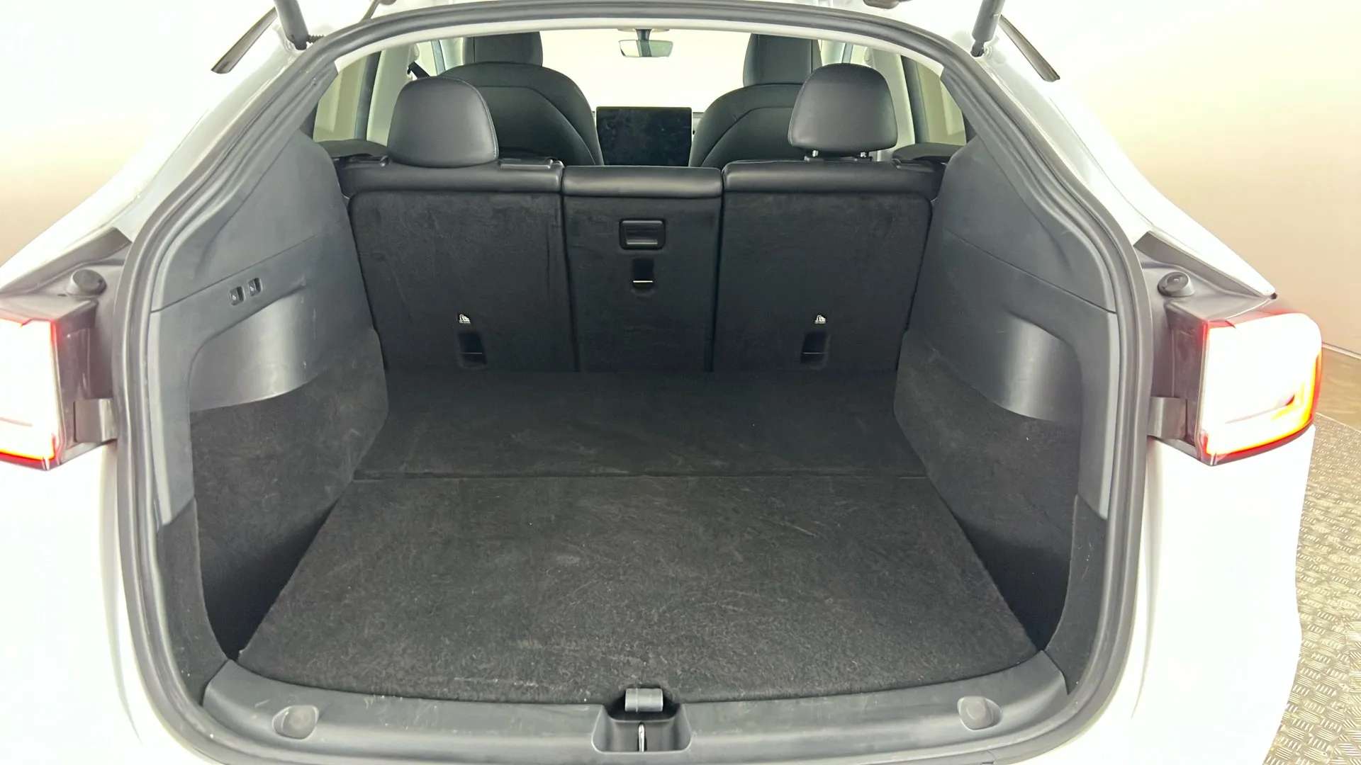 2022 TESLA MODEL Y 2022 TESLA MODEL Y