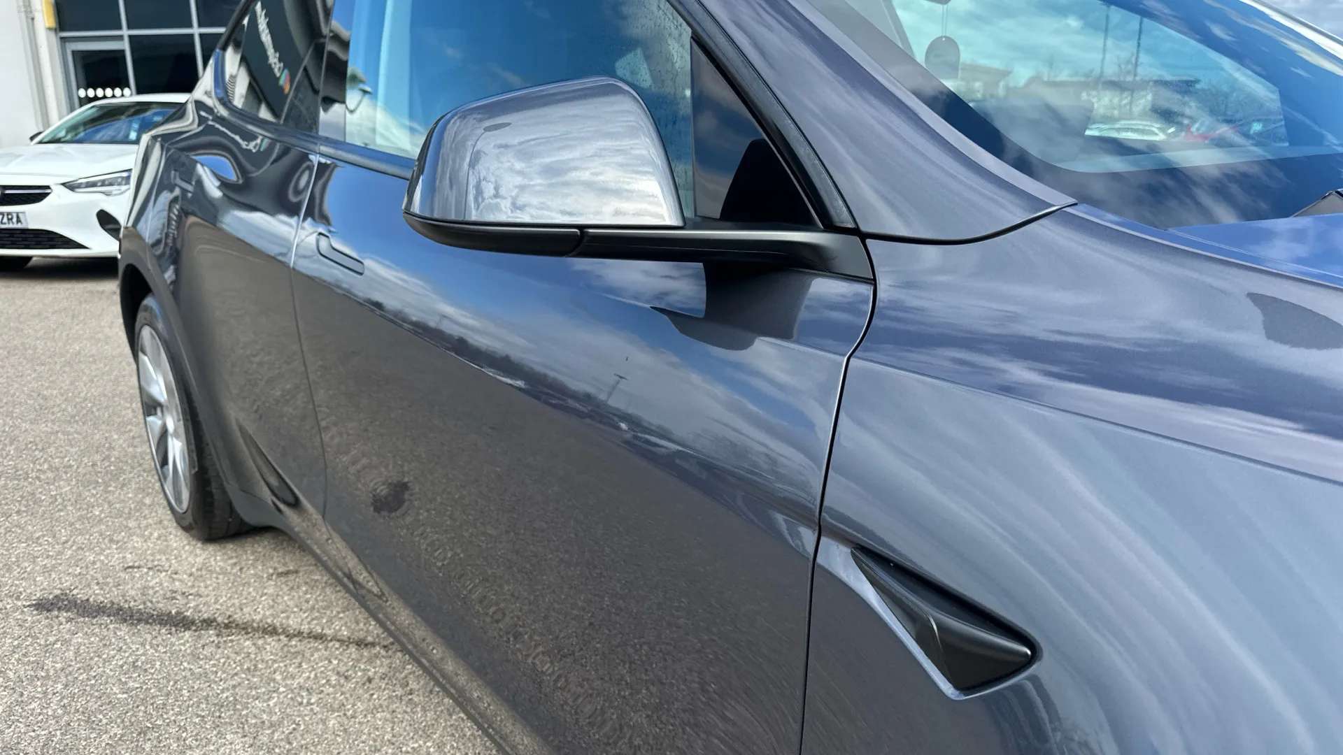 2023 TESLA MODEL Y 2023 TESLA MODEL Y