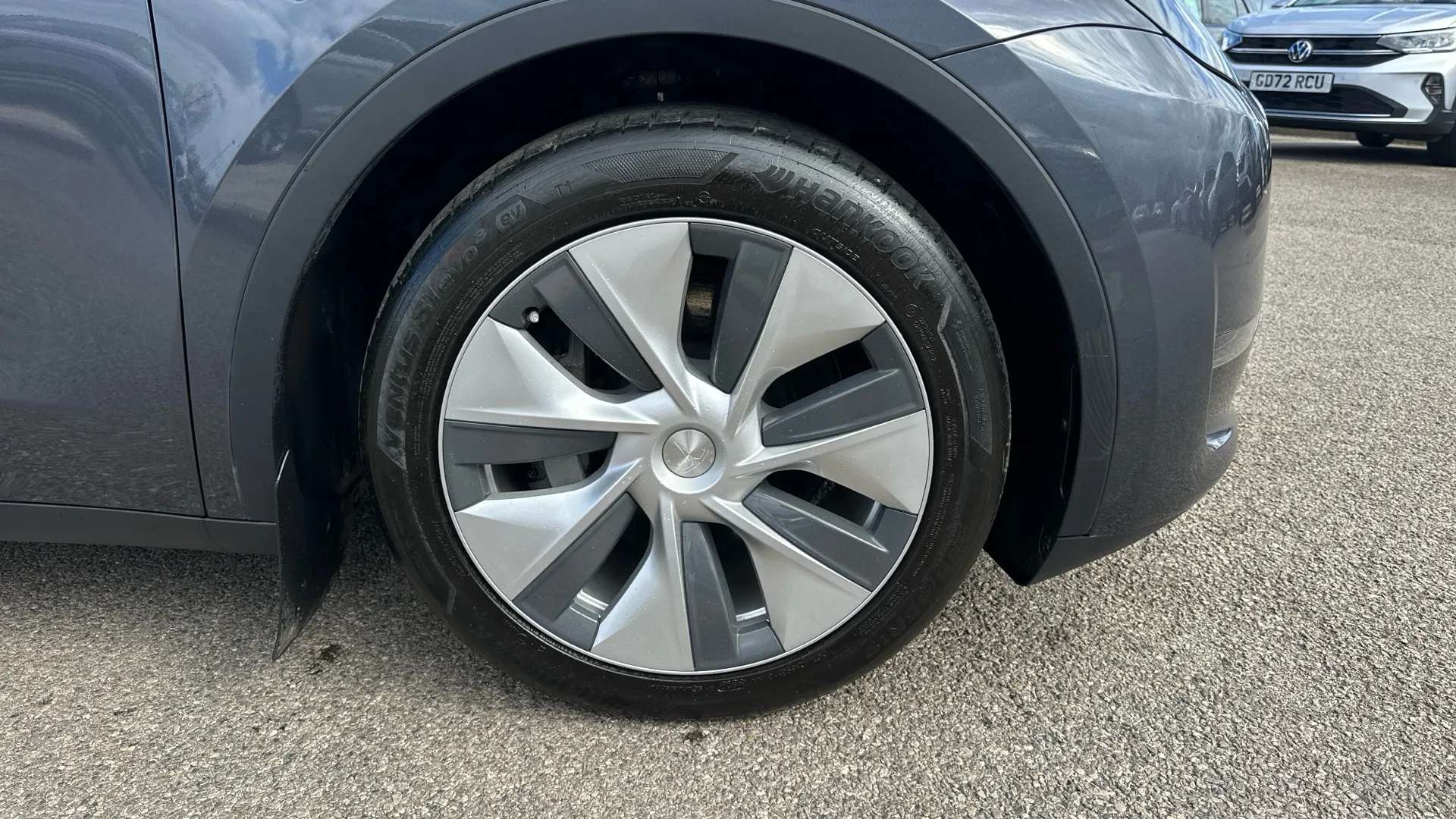 2023 TESLA MODEL Y 2023 TESLA MODEL Y